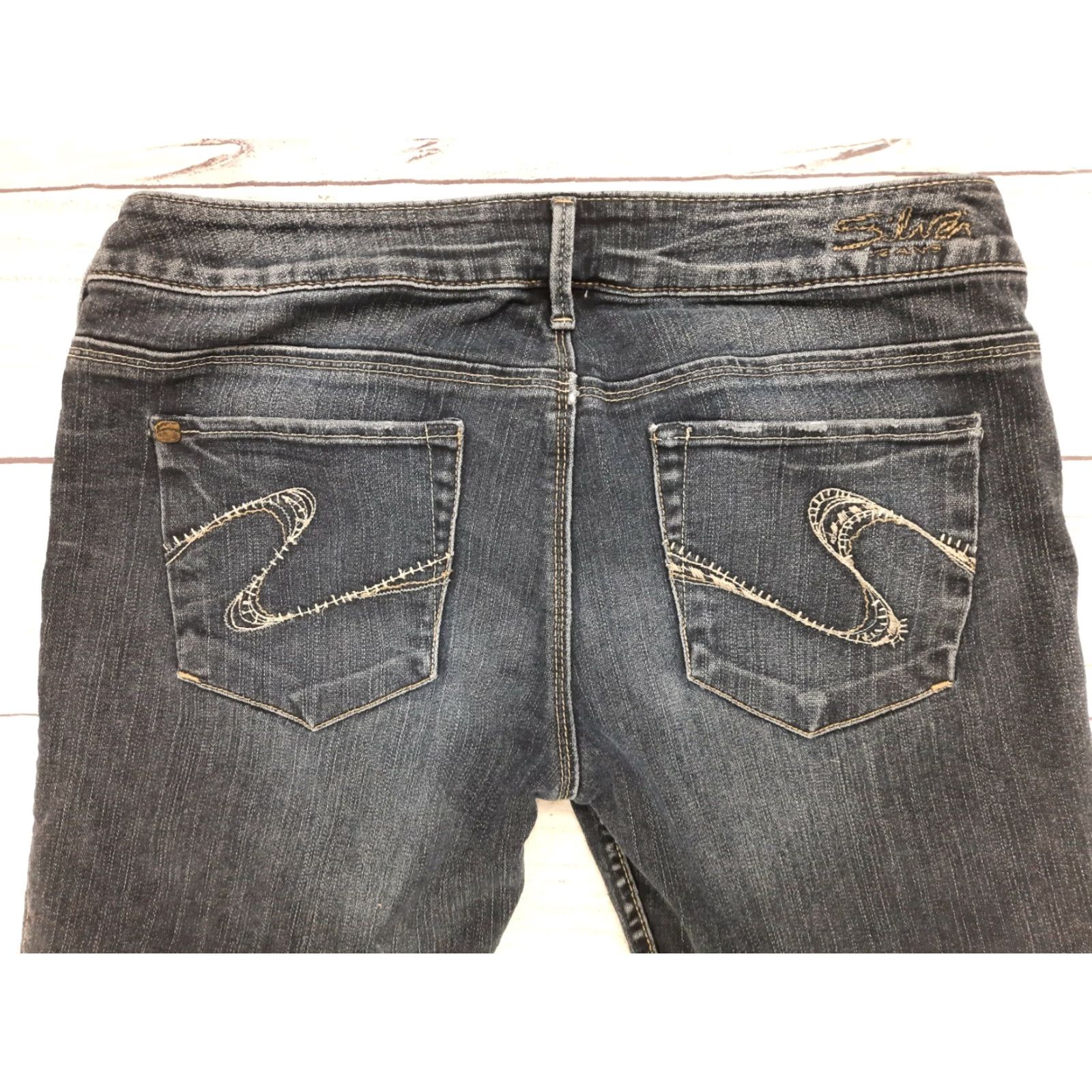 Silver Jeans Co. VINTAGE? Silver Jeans Santorini Capri Womens Size 29 Inseam 25 Capris Denim Stretch Dark Blue M4J Ladies Mens? Size 29" - 7 Thumbnail