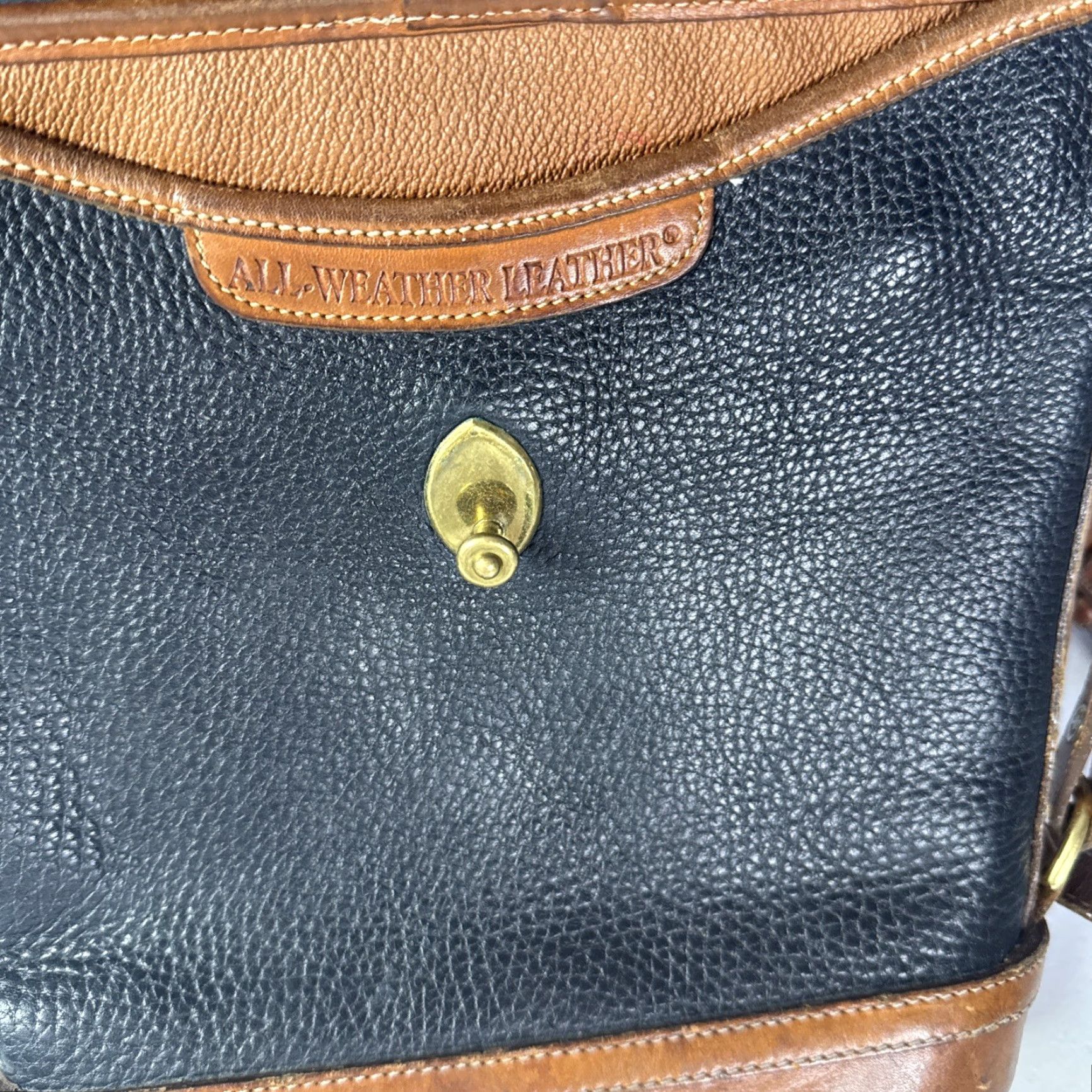 Dooney & Bourke VINTAGE Dooney & Bourke Cavalry Spectator Bag Bucket Bag Black Tan All Weather Leather Women Size ONE SIZE - 4 Thumbnail
