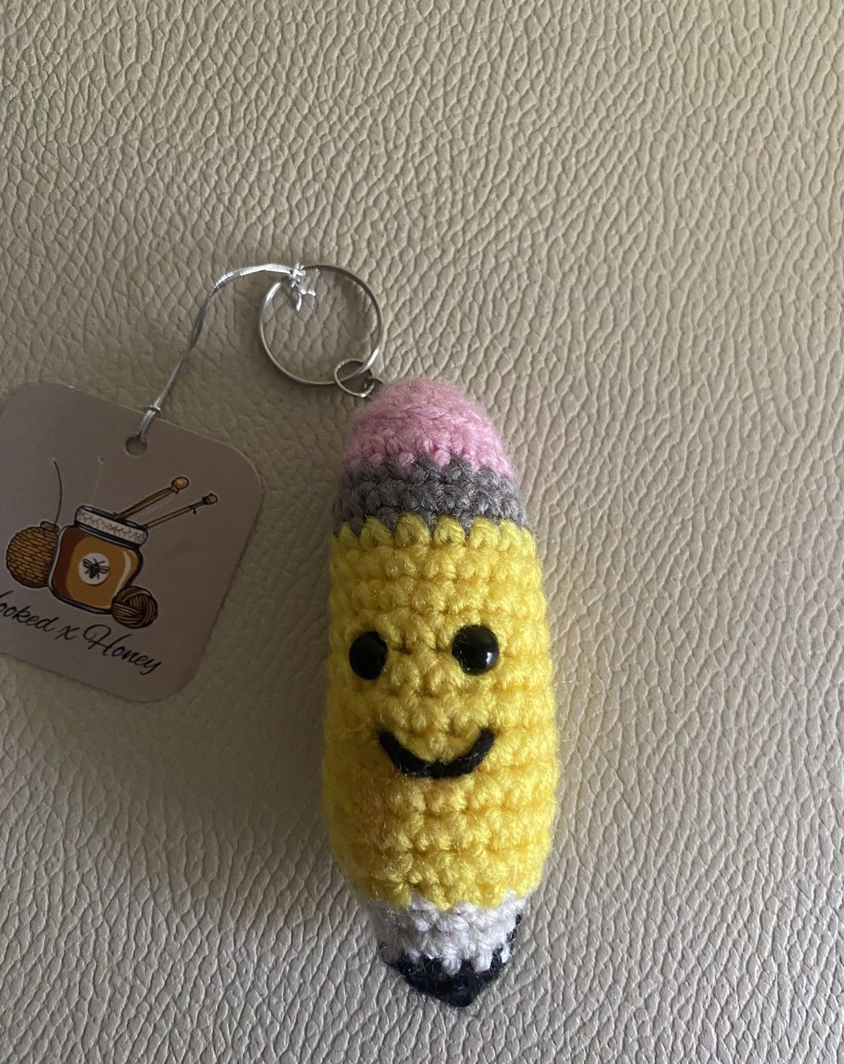 Other Nwt crocheted pencil keychain Size ONE SIZE - 1 Preview