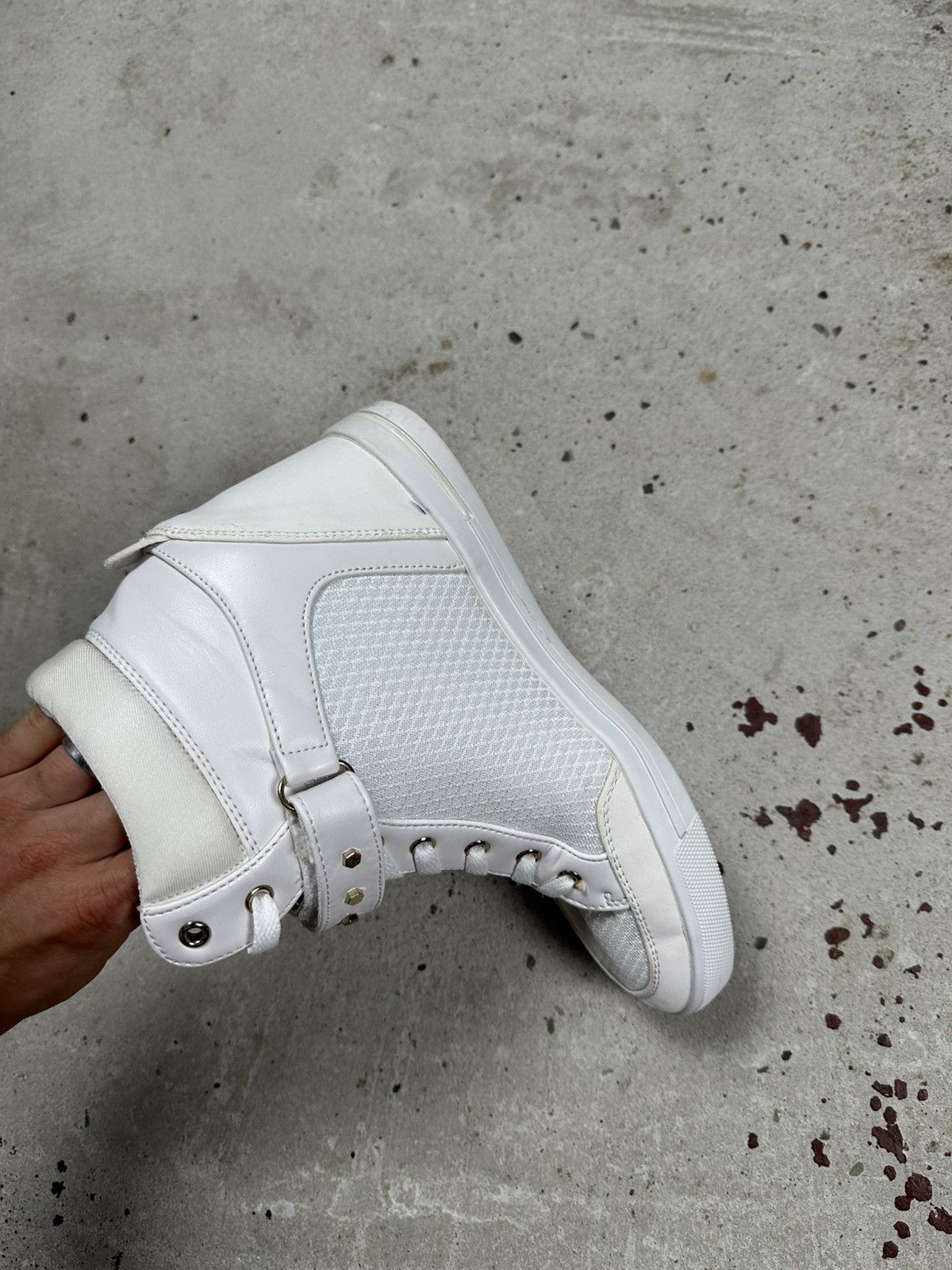 Guess Vintage Y2K Guess White High Top Sneakers Avant Garde suede Size US 9.5 / IT 39.5 - 5 Thumbnail