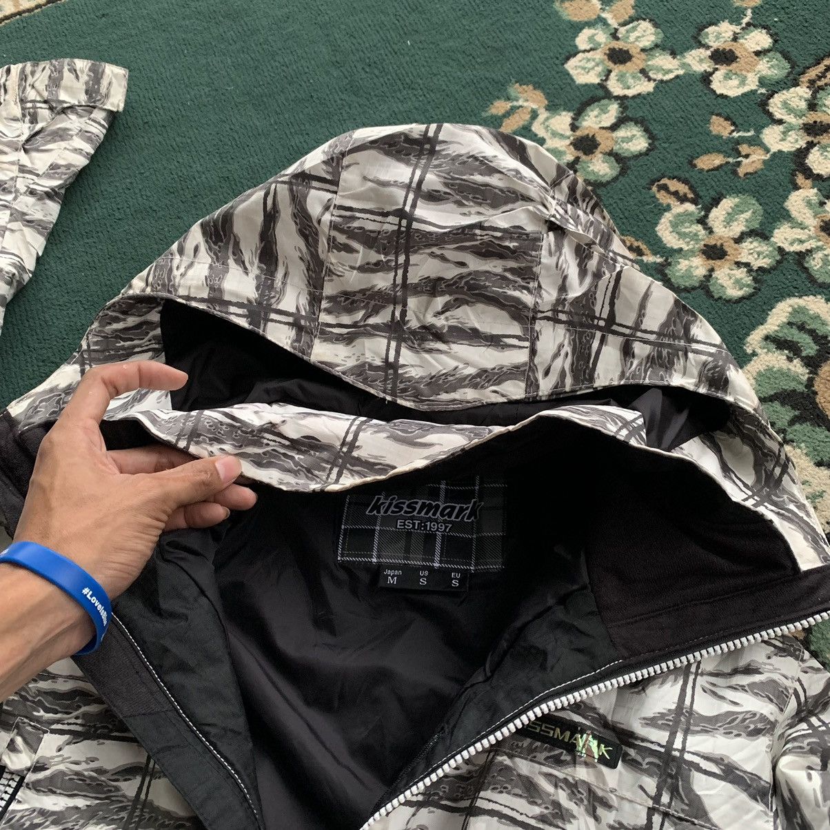 Other kissmark ski jacket tiger stripe Size US L / EU 52-54 / 3 - 5 Thumbnail