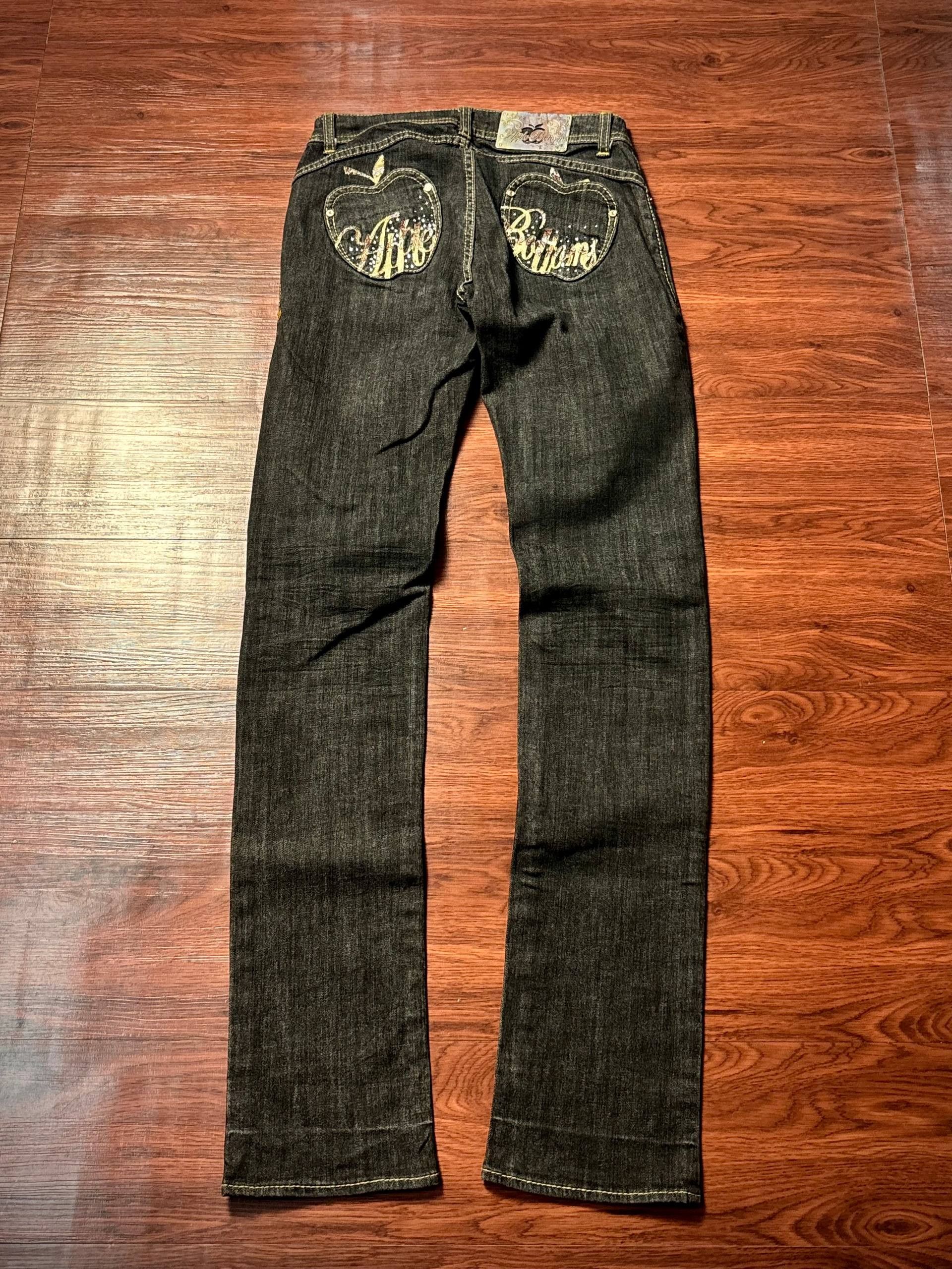 If Six Was Nine Vintage 00s Apple Bottoms Big Logo Apple Denim Pants Size 28" / US 6 / IT 42 - 1 Thumbnail