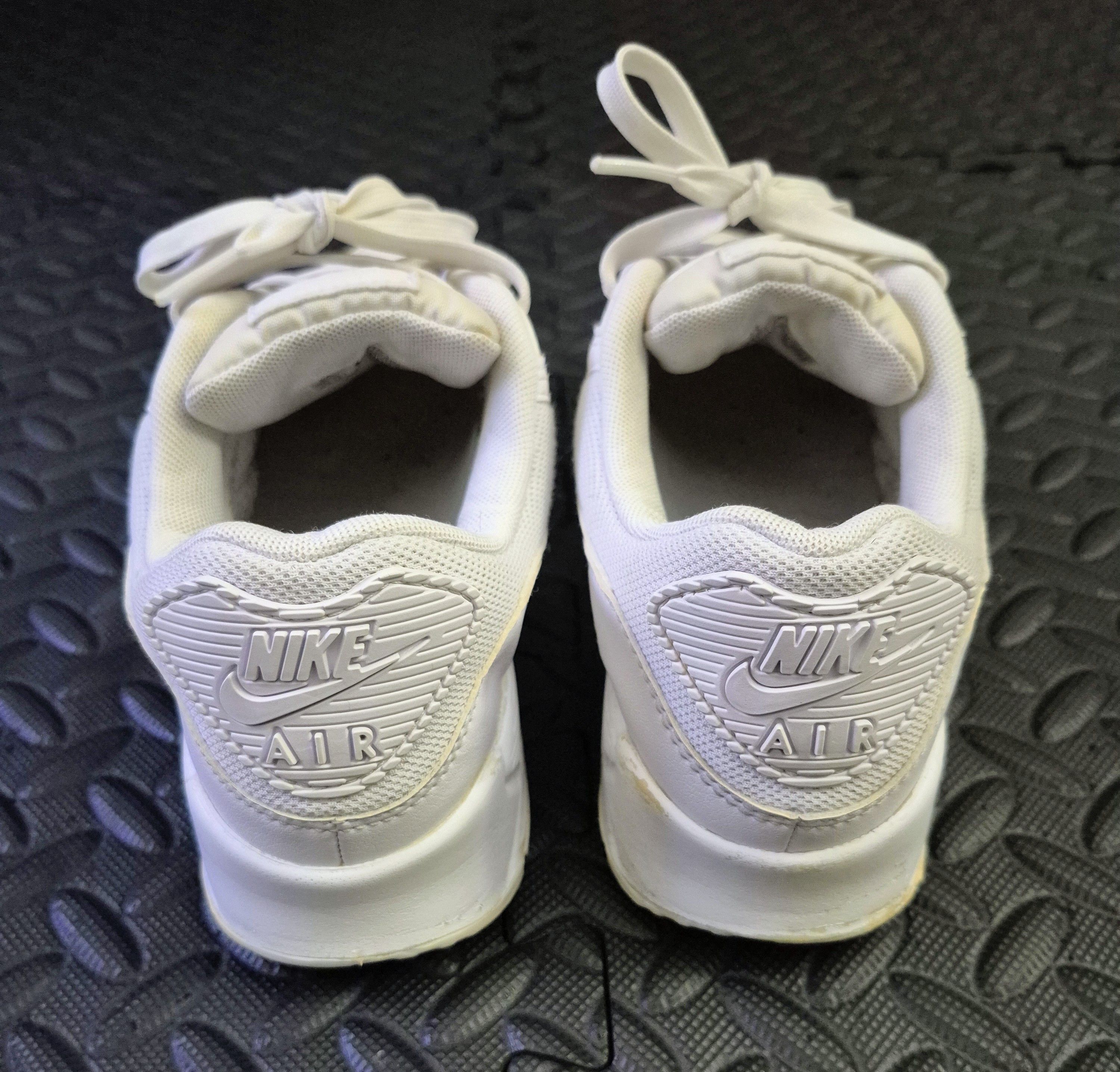 Nike Size 7.5 - Nike Air Max 90 Triple White (2022) (DH8010-100) Size US 7.5 / IT 37.5 - 5 Thumbnail