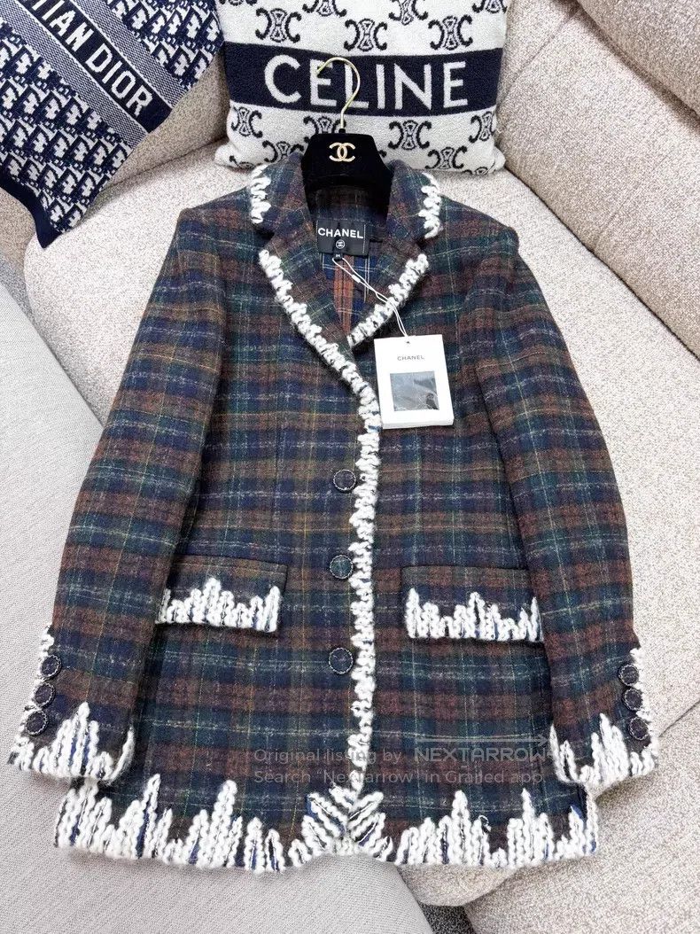 Chanel Chanel Checked white rolled-edge suit coat silhouette jack Size XXS / US 00 / IT 34 - 3 Thumbnail