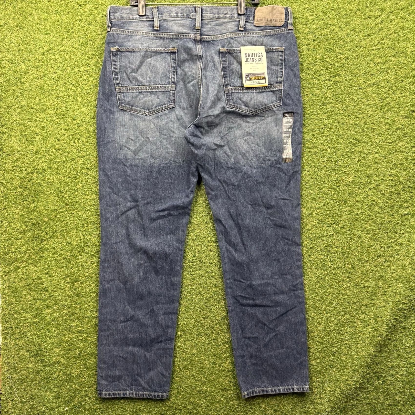 Nautica Nautica Jeans Mens 40x32 Relaxed Tapered Fit Medium Wash Blue Denim 5-Pocket Inseam 32" Regular Size Type Jeans Mens Size US 40 / EU 56 - 2 Thumbnail