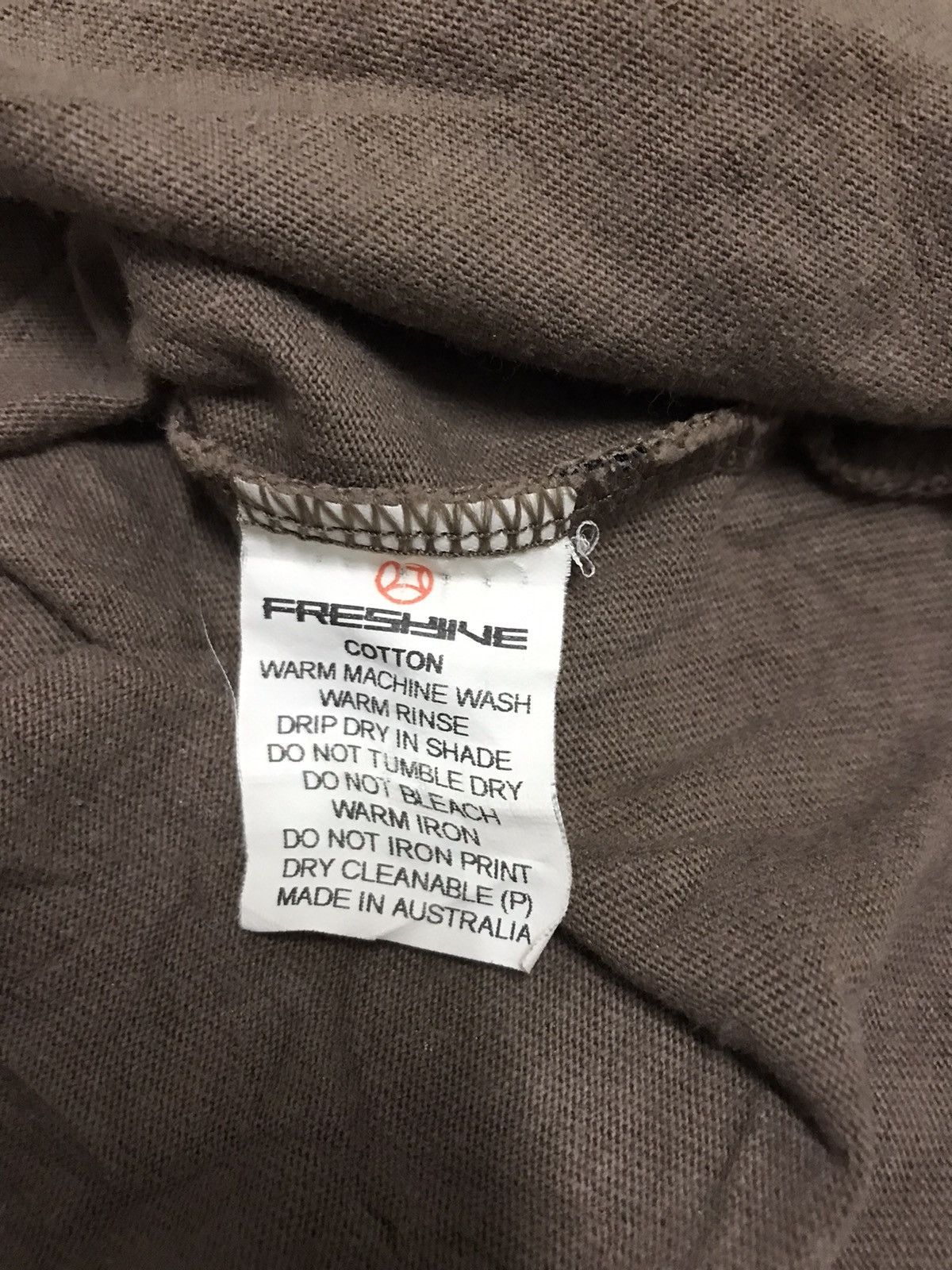 Freshjive Freshjive FJ Spellout Logo Size US M / EU 48-50 / 2 - 7 Thumbnail