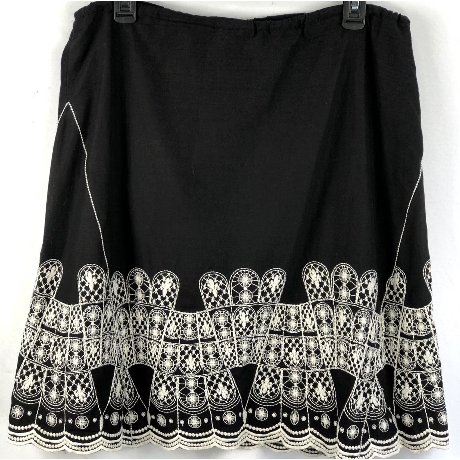 Vintage VINTAGE Max Studio Skirt L Women Short A-Line Embroidered Scallop Hem Black Cotton Casual Workwear Boho Grunge Y2K 90s Fairy Mens Womens Girls Boys Size 36" / US 14 / IT 50 - 2 Thumbnail