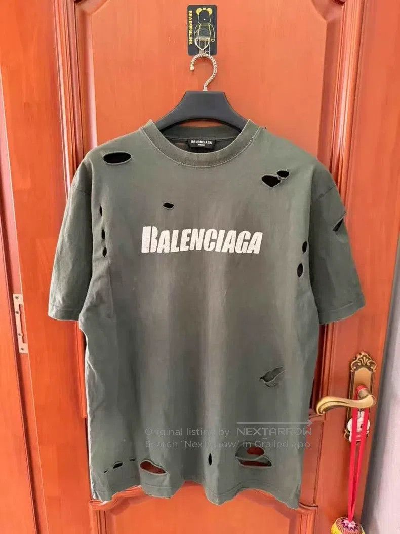 Balenciaga Balenciaga Ripped Letter Print Short Sleeve Size US XXS / EU 40 - 1 Thumbnail