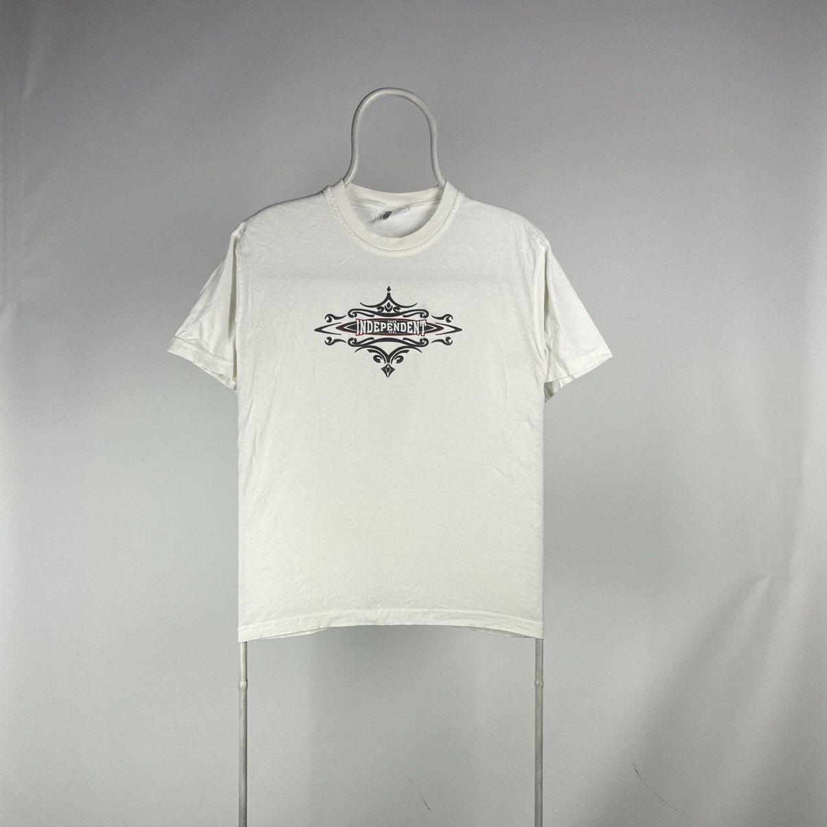 Independent Truck Co. VINTAGE Independent 98 tshirt box logo size Small Size US S / EU 44-46 / 1 - 1 Thumbnail