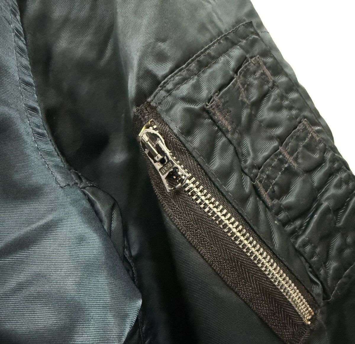 Alpha Industries Vintage Corinth MFG Ma1 Bomber Jacket Reversible Size US XL / EU 56 / 4 - 3 Thumbnail
