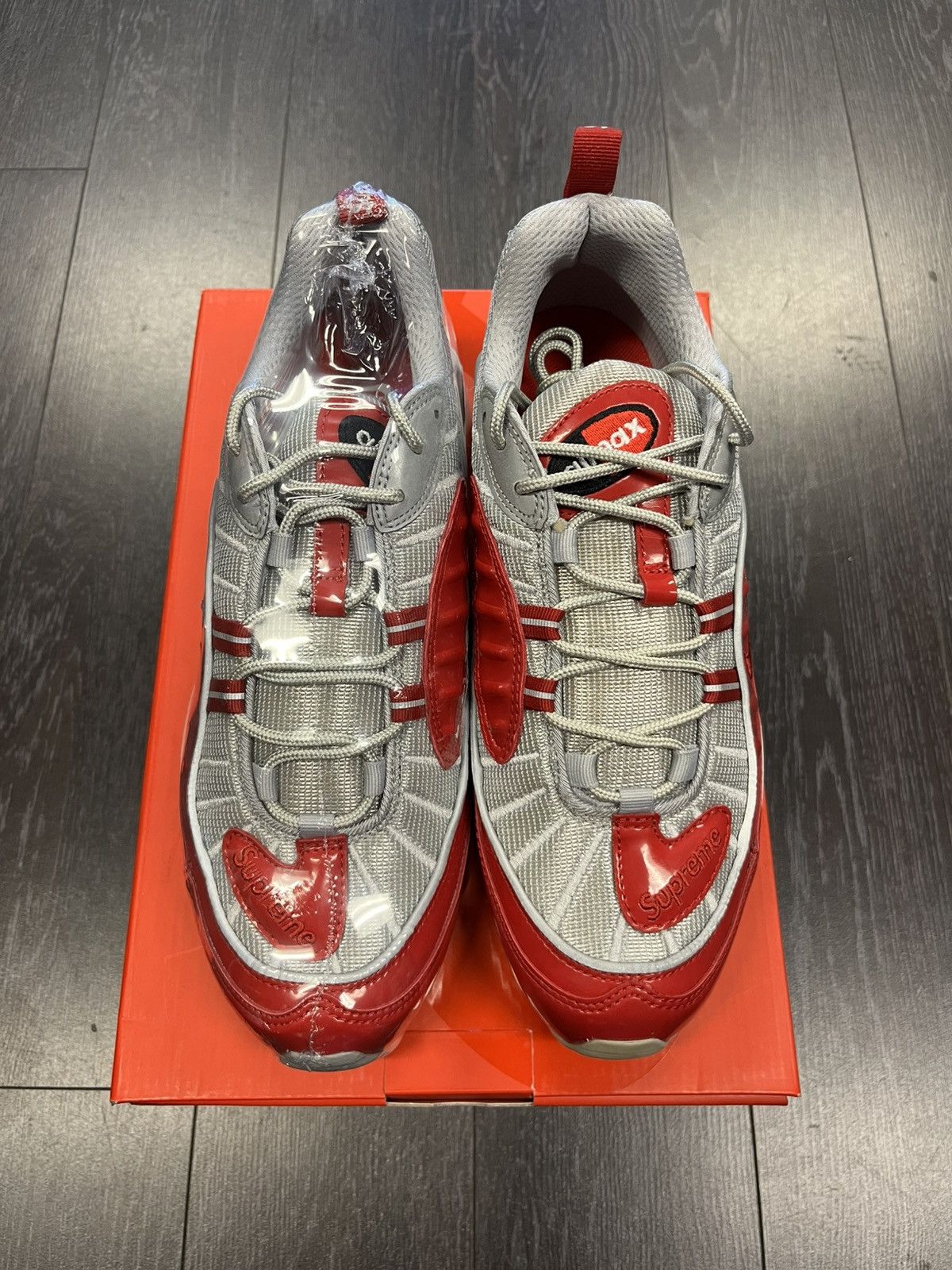 Nike × Supreme Nike Air Max 98 Supreme Varsity Red 2016 Size US 9.5 / EU 42-43 - 1 Thumbnail