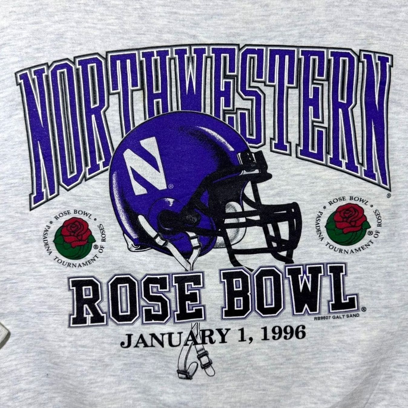 Vintage VINTAGE Northwestern Wildcats Rose Bowl 1996 Danaggers Grey Sweatshirt XL Men Cardigan? Size US XL / EU 56 / 4 - 4 Thumbnail