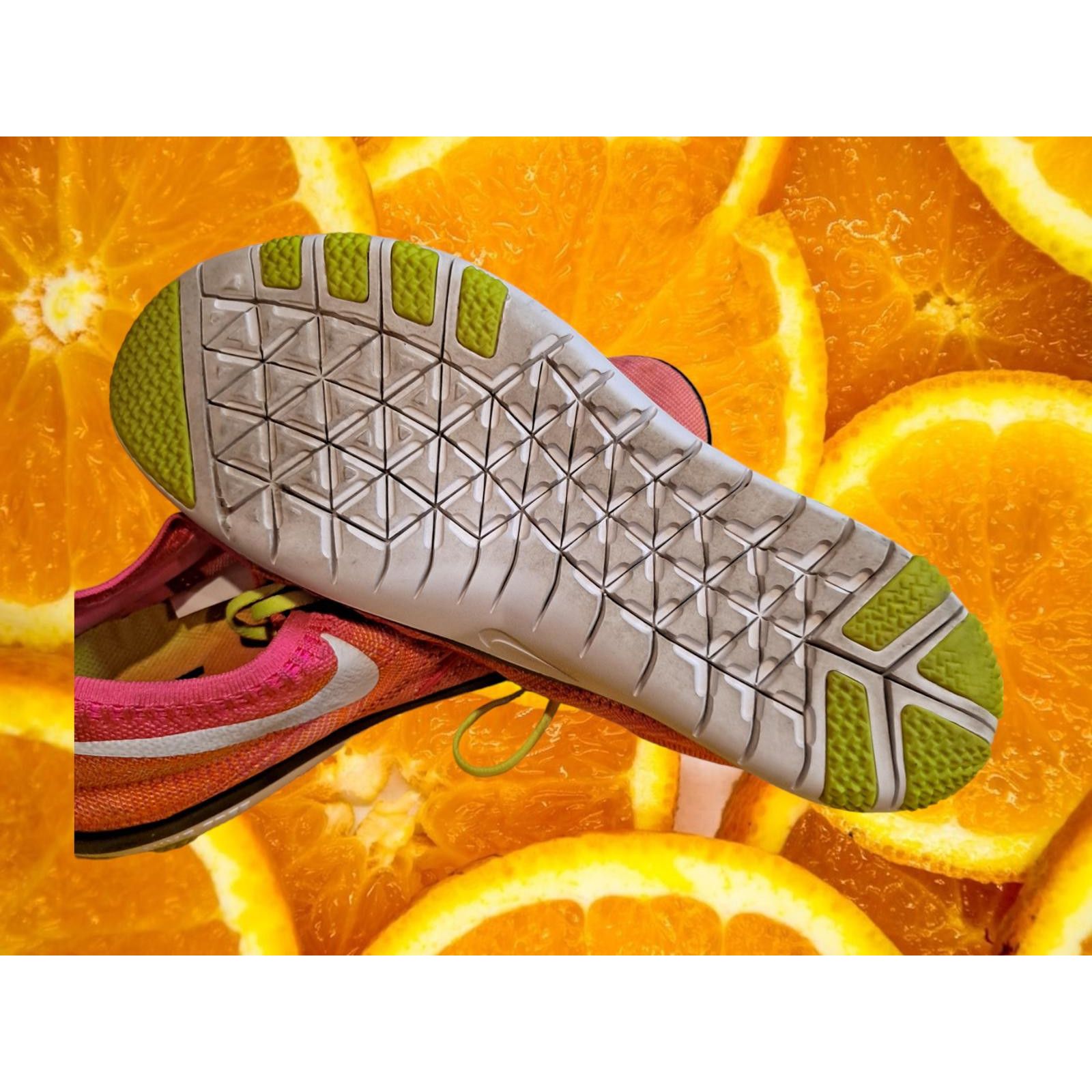 Nike Nike Focus Flyknit Running Shoes Pink and Yellow Trim Size 1 Size ONE SIZE - 7 Thumbnail