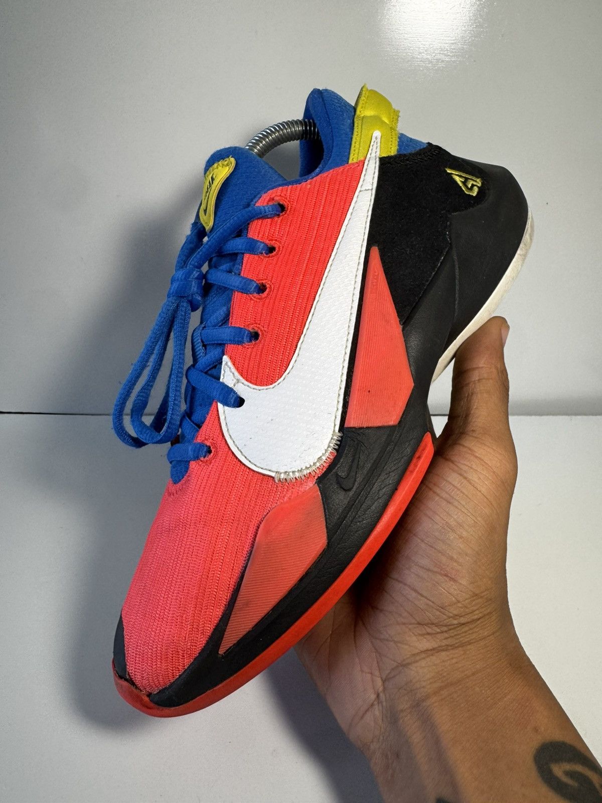 Nike Nike Giannis Freak 2 GS “Bright Crimson” Size US 5 / EU 37 - 1 Thumbnail