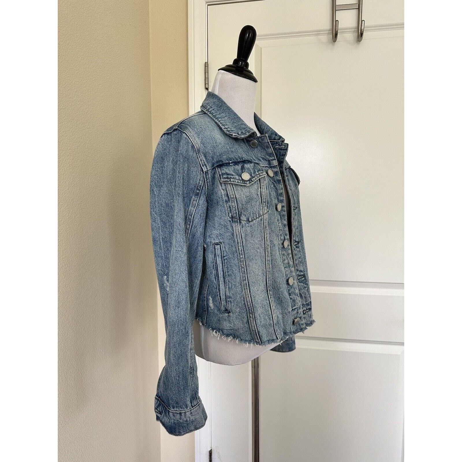 BLANKNYC Blank NYC Blue Denim Jacket Distressed Raw Edge Size M Size M / US 6-8 / IT 42-44 - 5 Thumbnail