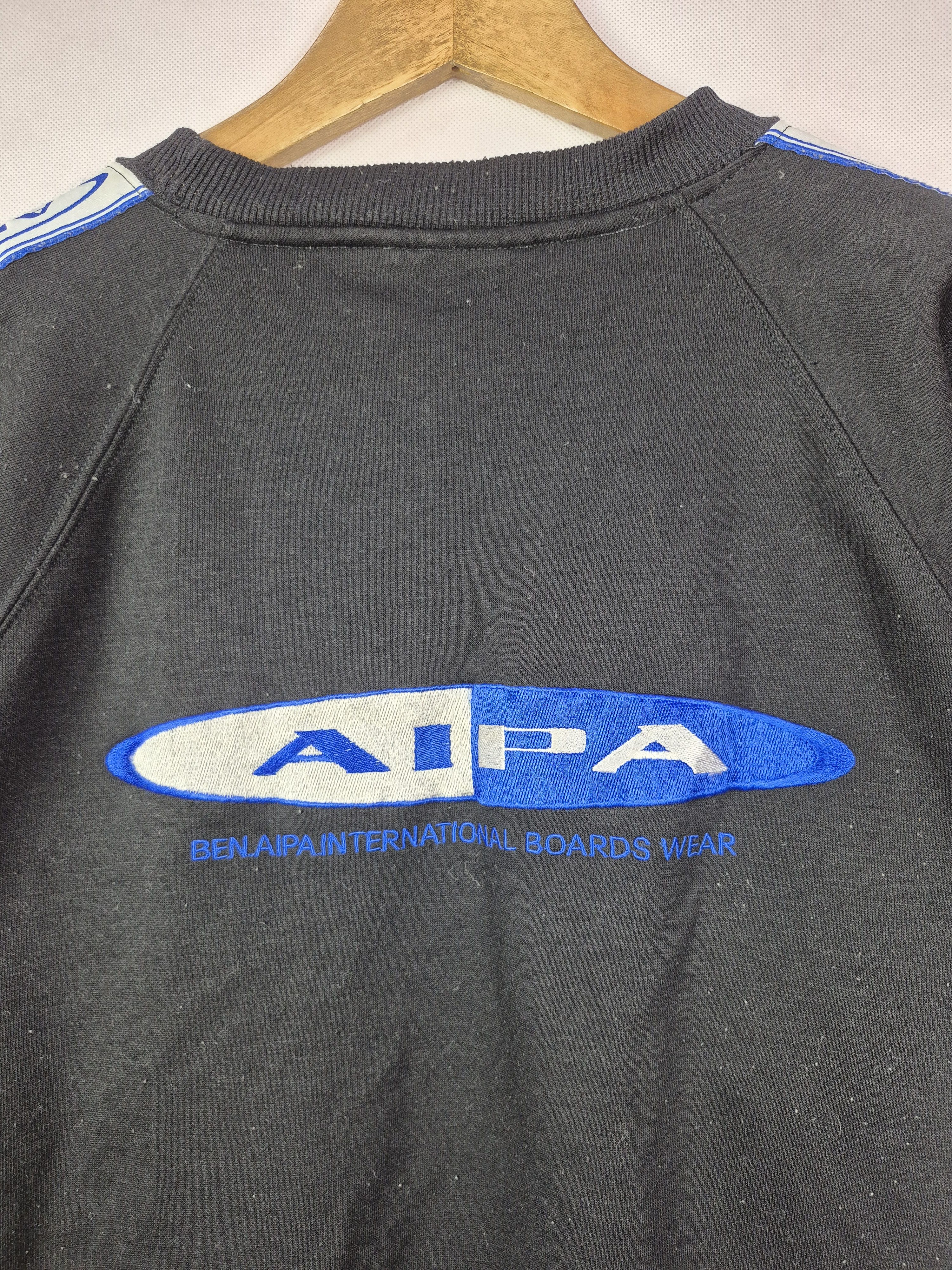 Vintage 🔥 Ben Aipa International Board Wear Surf Tee Size US L / EU 52-54 / 3 - 6 Thumbnail