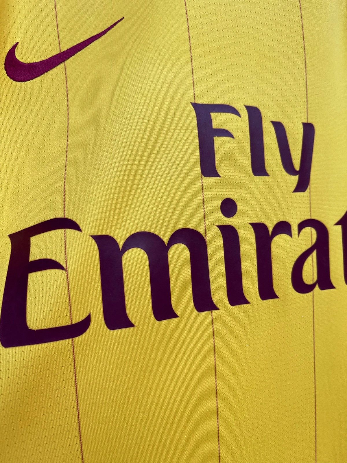 Nike ARSENAL 2010 2011 AWAY FOOTBALL SHIRT SOCCER JERSEY NIKE Size US M / EU 48-50 / 2 - 5 Thumbnail