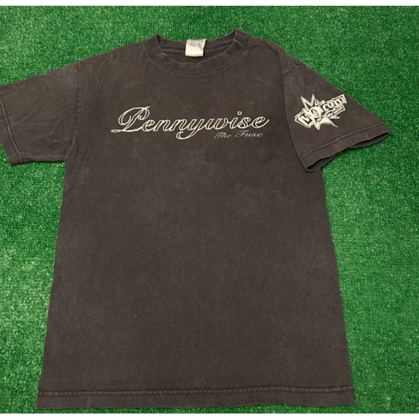 Volcom VINTAGE 90s Pennywise Band Tee The Fuse Volcom Promo VTG Shirt Mens S 2000s Size US S / EU 44-46 / 1 - 4 Thumbnail
