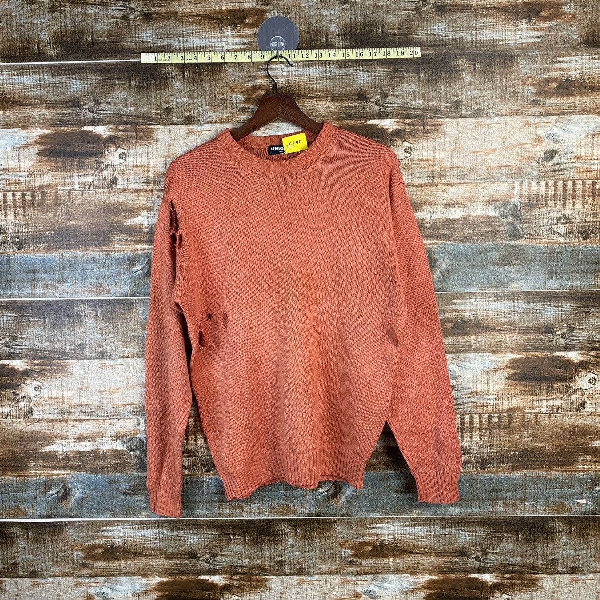 Vintage DL Uniqlo Vintage worn ripped distressed Sweaters #C1195 Size US M / EU 48-50 / 2 - 1 Thumbnail