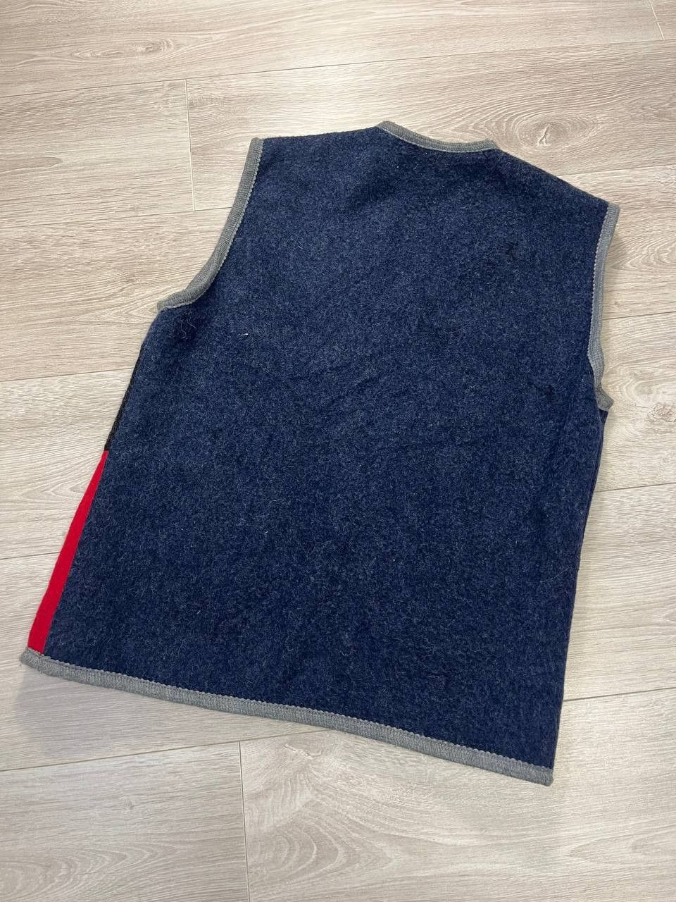 Coogi retro wool vest BGB Italy Size US S / EU 44-46 / 1 - 6 Thumbnail