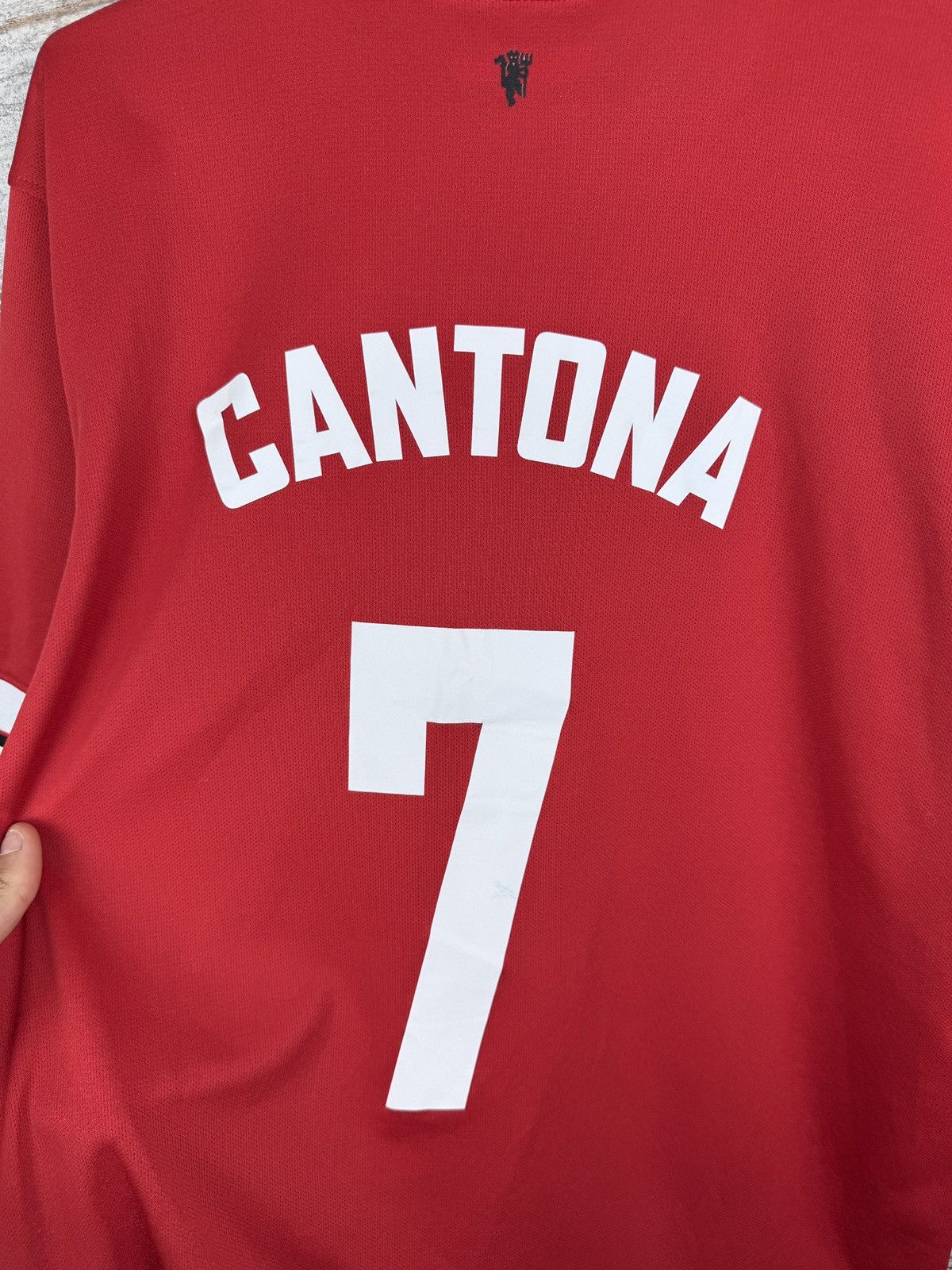 Vintage Mens Vintage Nike Manchester United Cantona 7 T-shirt jersey Size US XL / EU 56 / 4 - 18 Thumbnail
