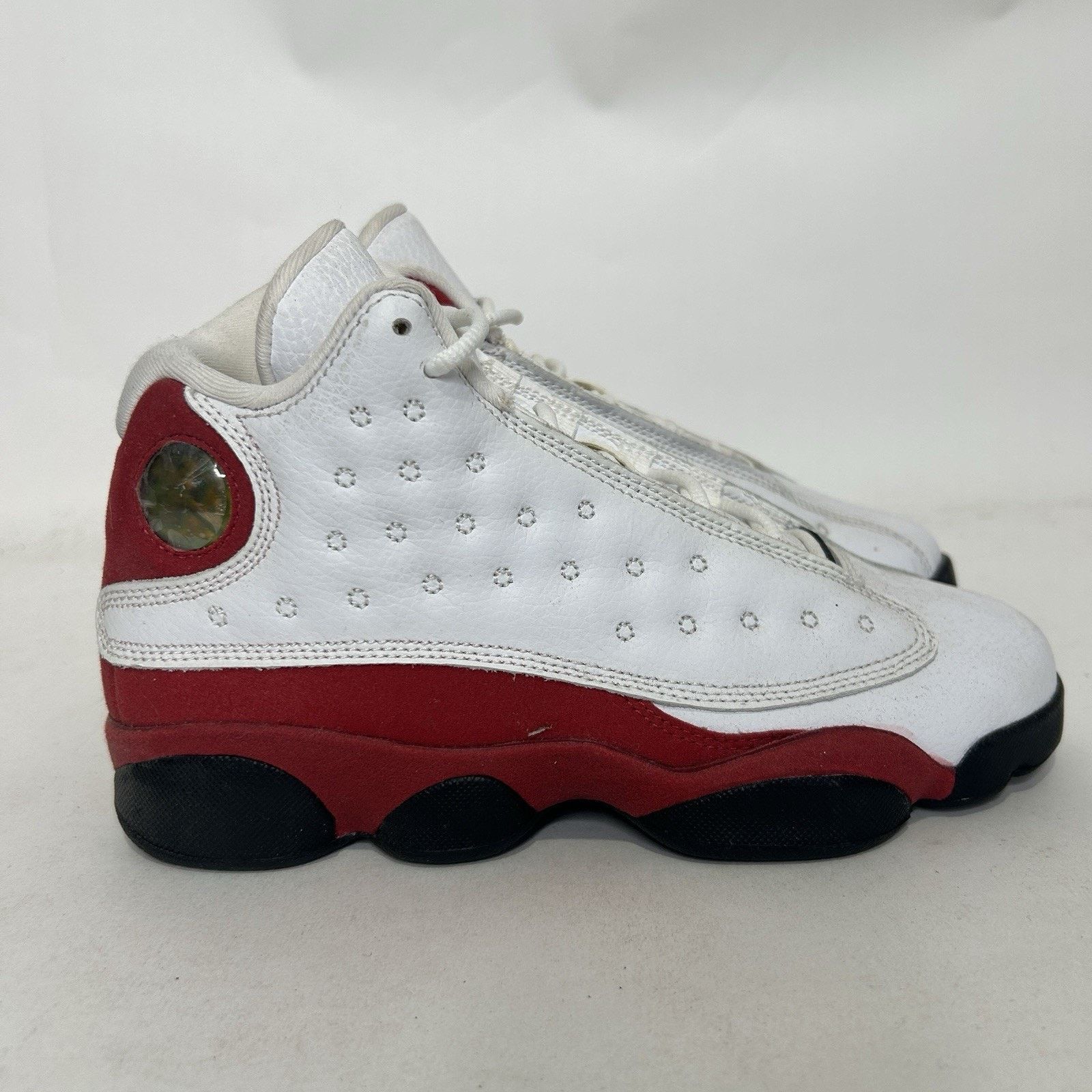 Jordan Brand Nike Air Jordan 13 Retro GS “White True Red Black” Size US 6.5 / IT 36.5 - 5 Thumbnail