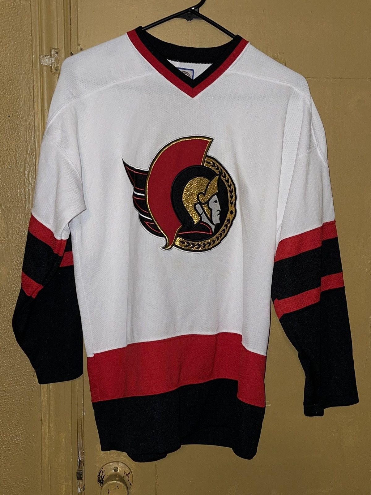 image of Nhl Starter Ottawa Senators Hockey Jersey Vintage Youth L/xl in White, Men's (Size Large)