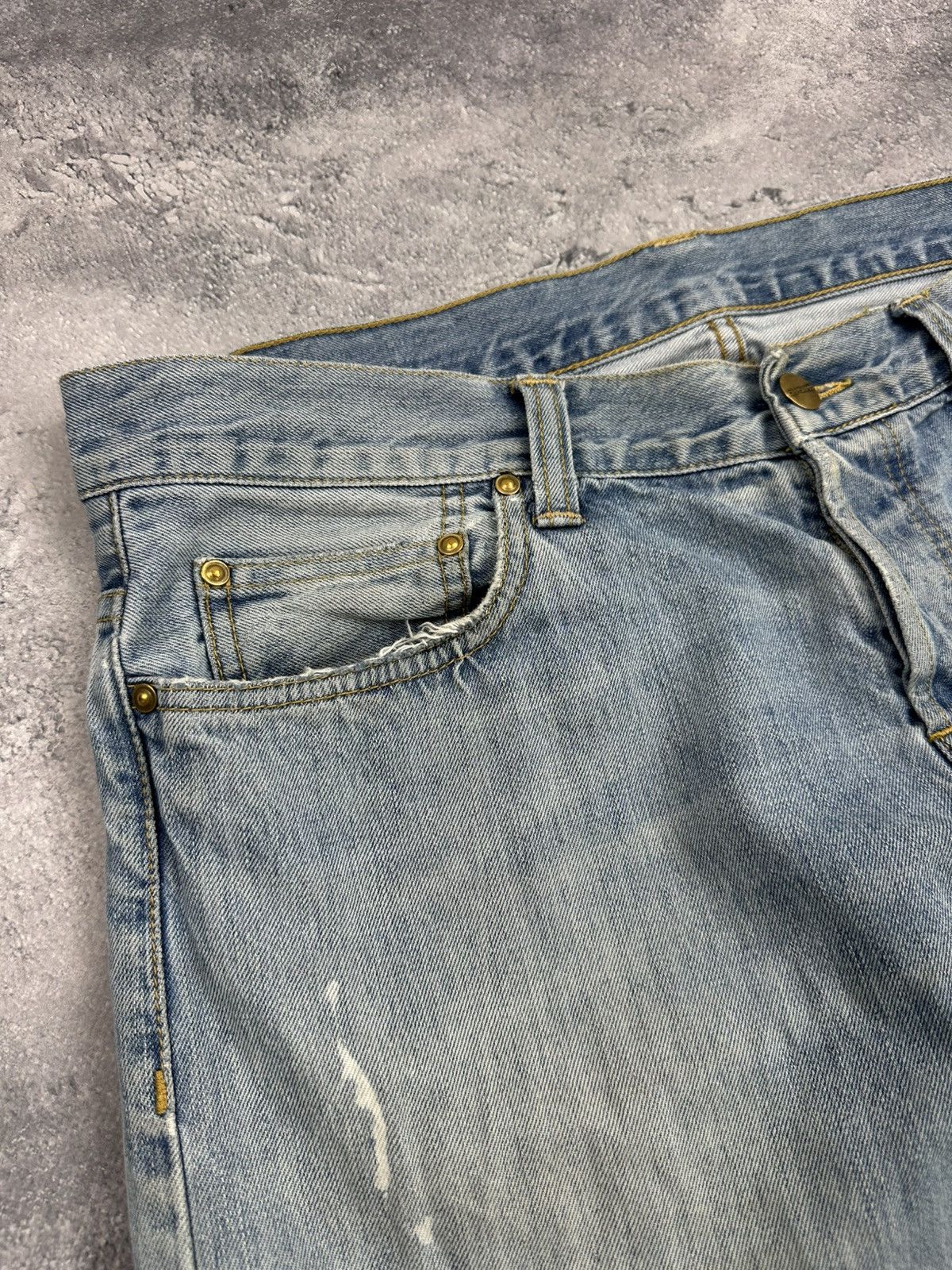Carhartt Vintage Carhartt Thrashed Blue Crazy Faded Denim Jeans Y2K Size US 32 / EU 48 - 10 Thumbnail