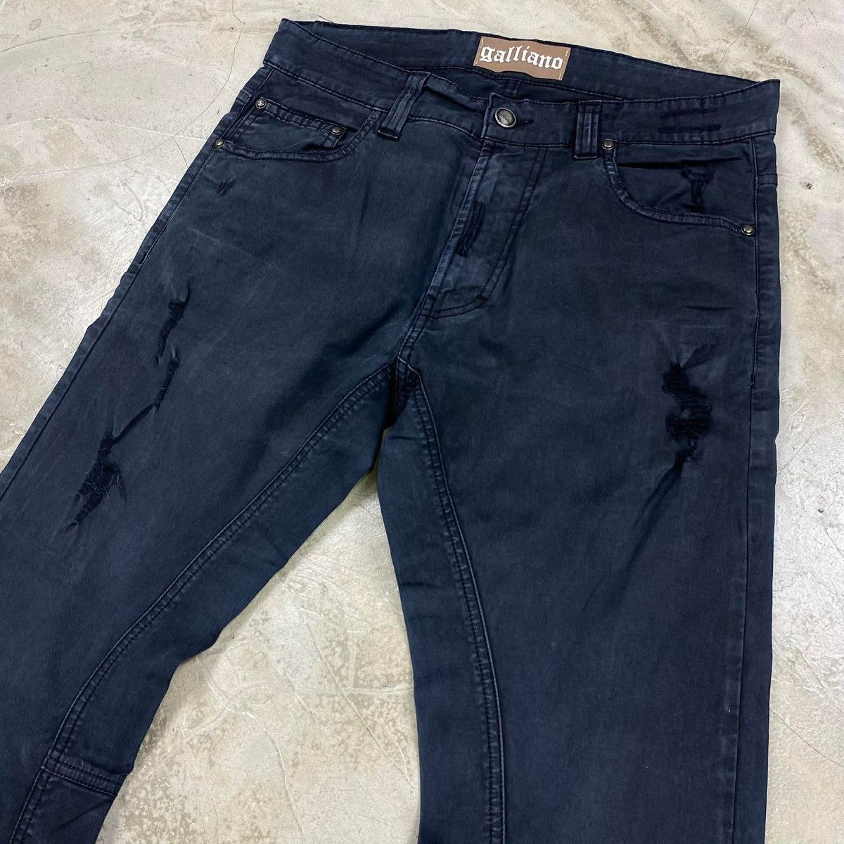 John Galliano Distressed Slim Fit Jeans Size US 30 / EU 46 - 7 Thumbnail