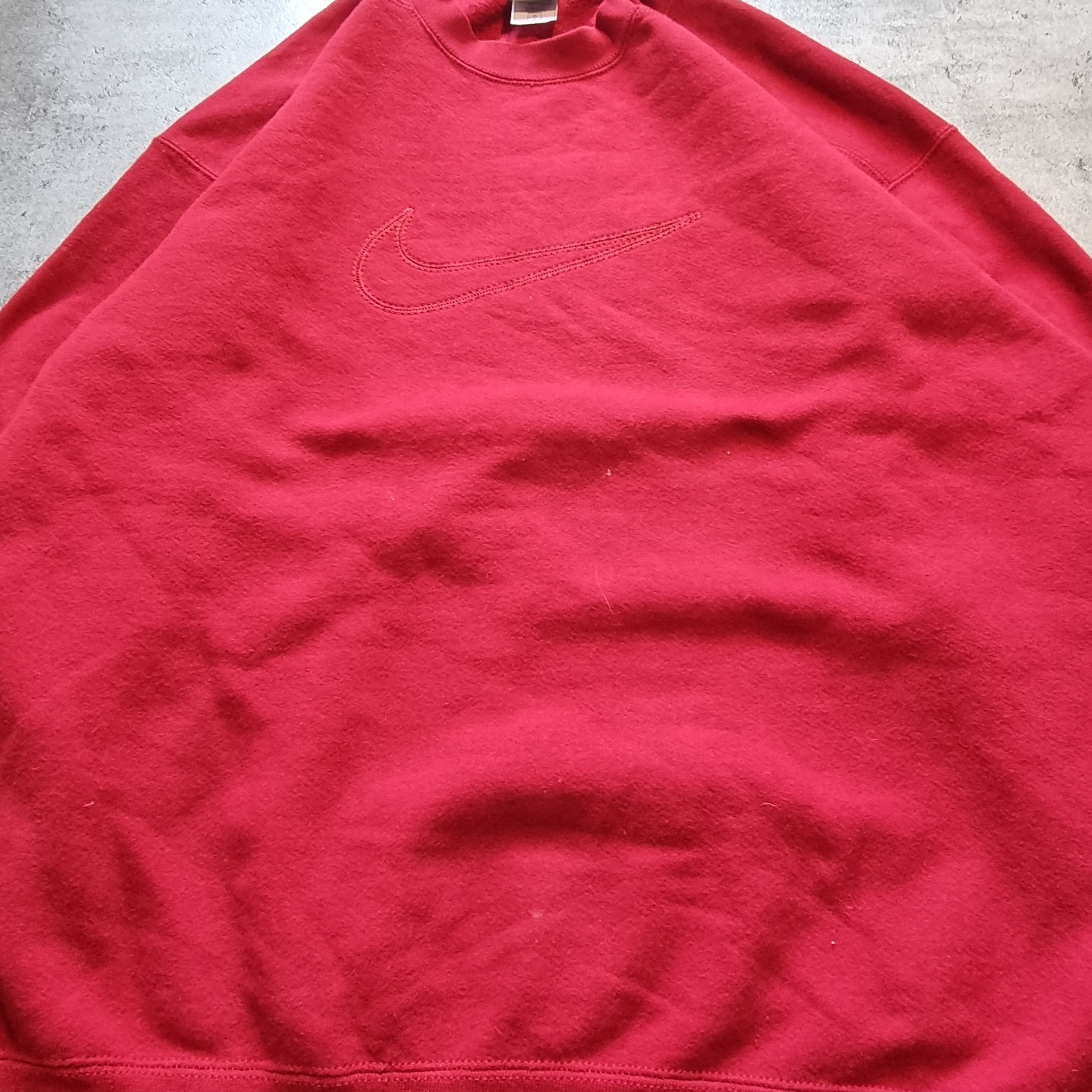 Nike Nike vintage center swoosh crewneck 90s style y2k Size US M / EU 48-50 / 2 - 3 Thumbnail