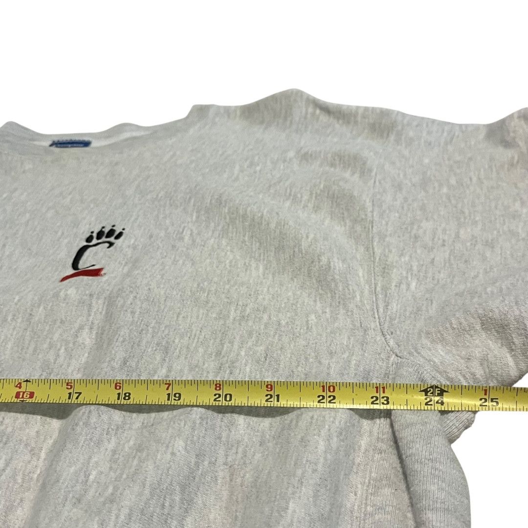 Champion × NCAA × Vintage VINTAGE Champion Reverse Weave University of Cincinnati Size US XL / EU 56 / 4 - 5 Thumbnail