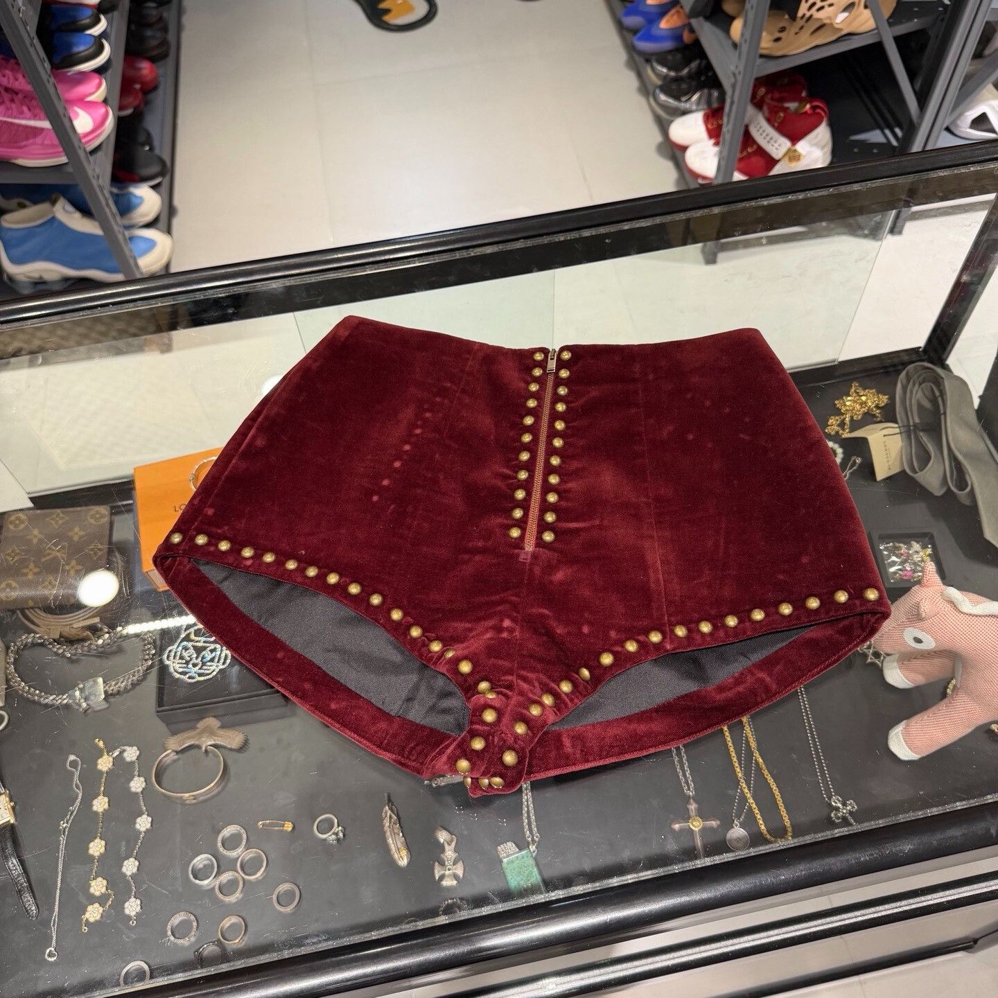 Saint Laurent Paris Saint Laurent Red Velvet Stud Mini Shorts Size 38" / US 16 / IT 52 - 1 Thumbnail