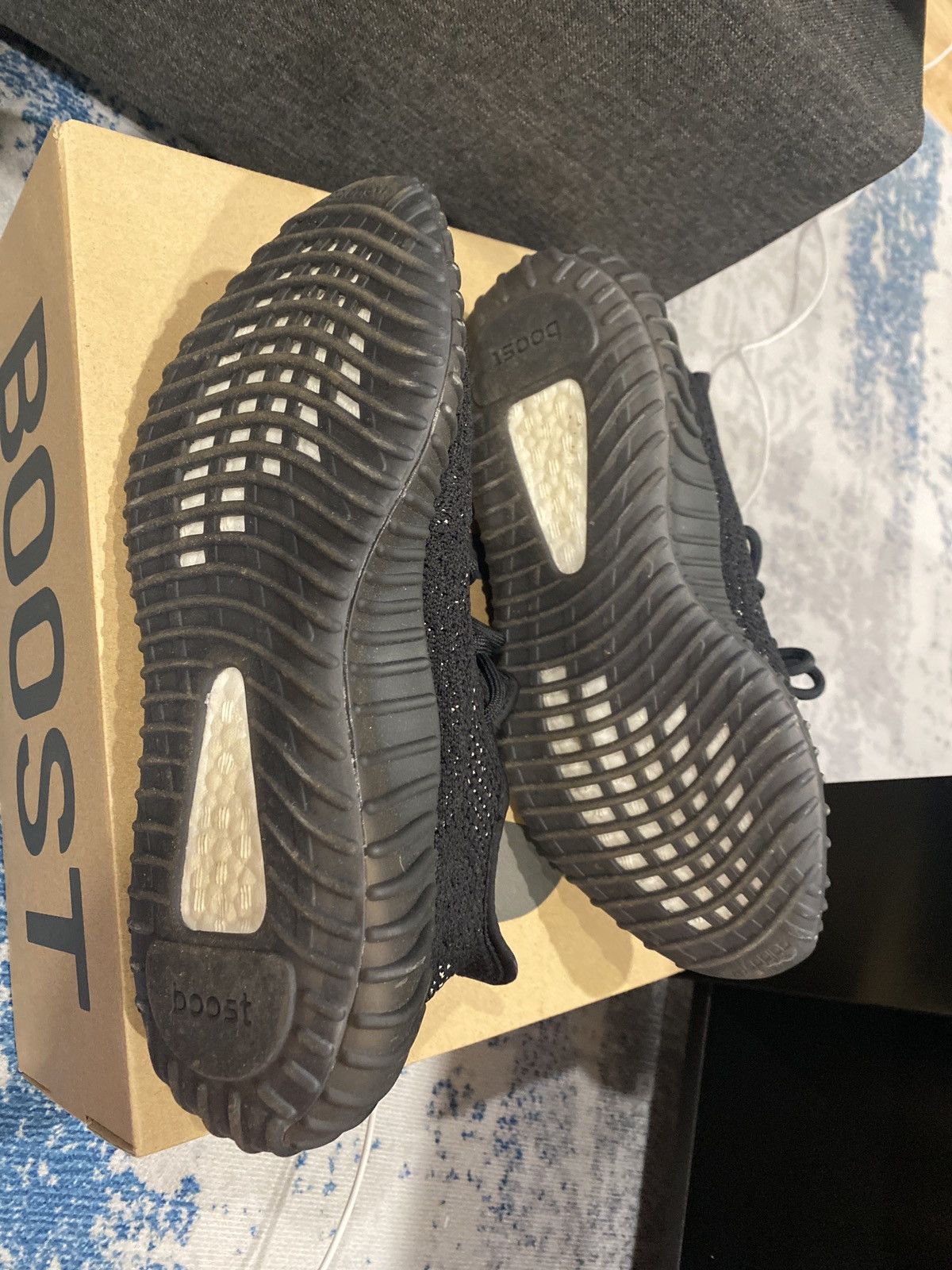 Yeezy Yeezy Boost 350 V2 Oreo Black/White Size US 6.5 / EU 39-40 - 3 Thumbnail