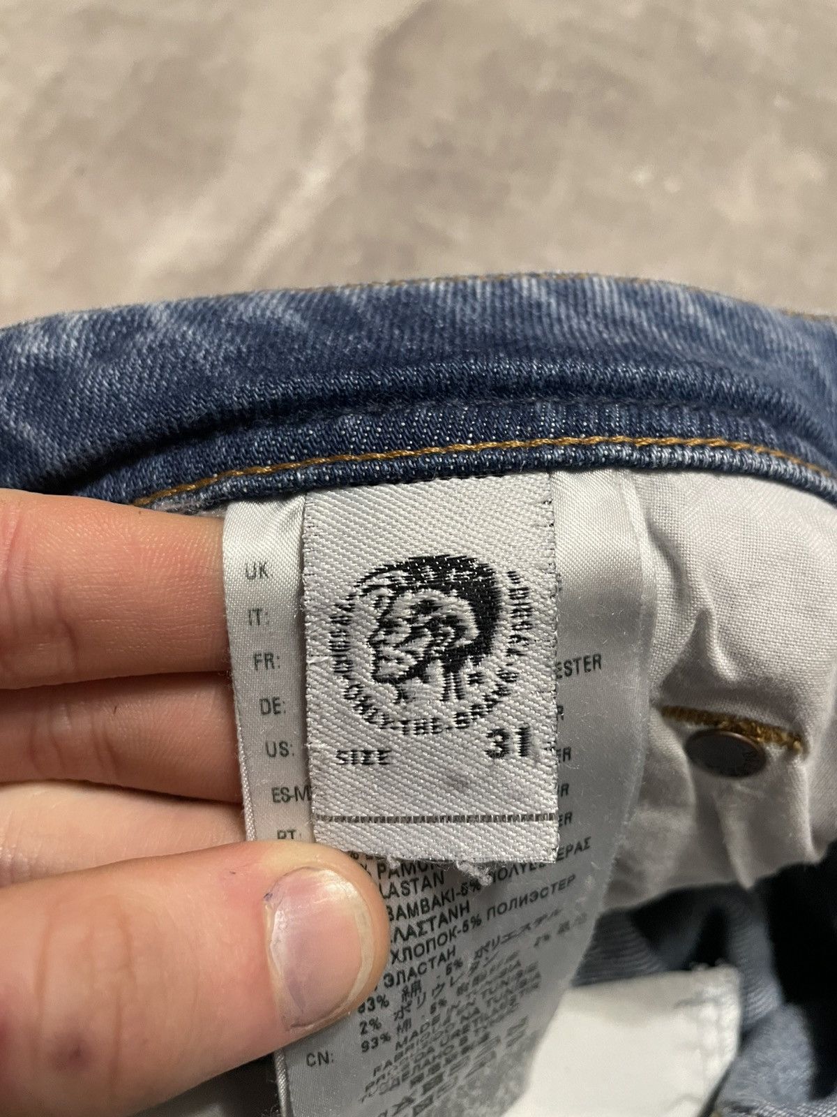 Diesel Vintage Diesel Distressed Denim Jeans Pants 31 Y2K Size US 31 - 21 Thumbnail