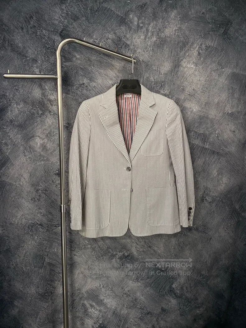 Thom Browne Thom Browne Casual Wool Bubble Cloth Jacket Size XS / US 0-2 / IT 36-38 - 1 Thumbnail