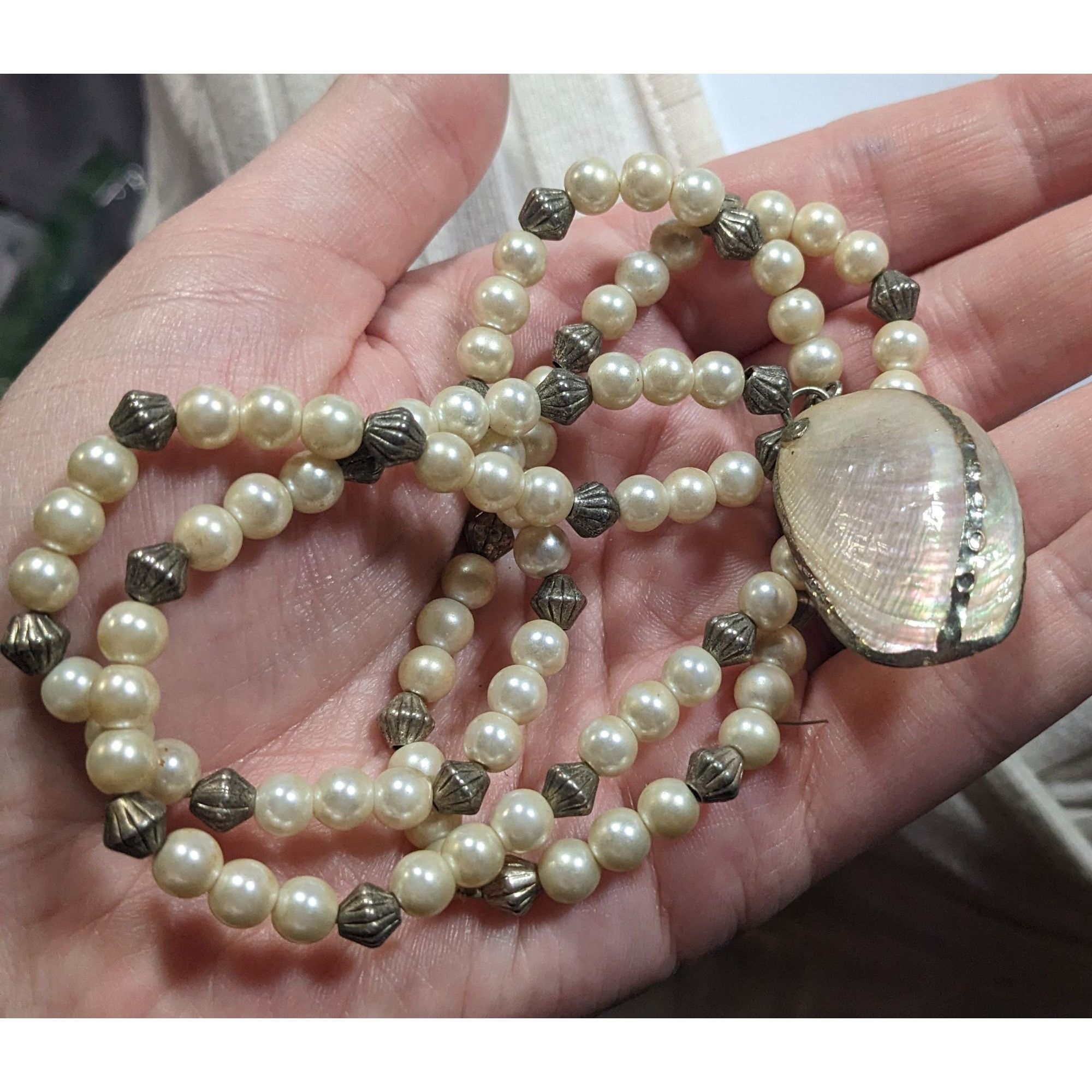 Other Vintage Mermaidcore Faux Pearl Silver Tone And Real Shell Pe Size ONE SIZE - 4 Thumbnail