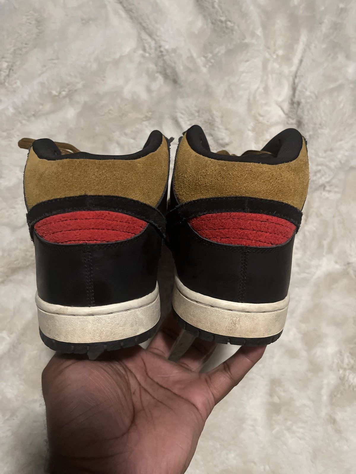 Nike Nike SB Dunk Mid Golden Hops 314383-706 Size 14 Size US 14 / EU 47 - 6 Thumbnail