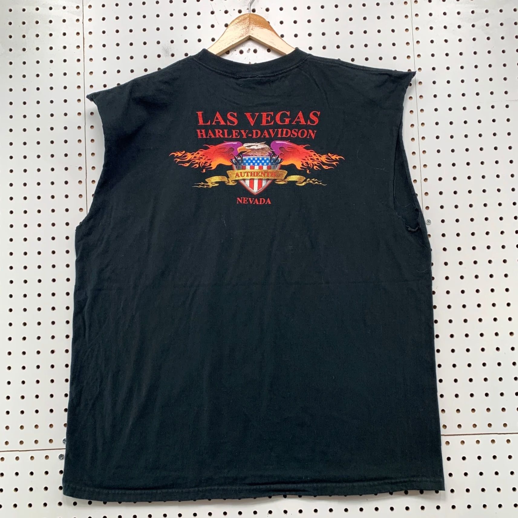 Harley Davidson VINTAGE Harley-Davidson Live Ride Eagle Shirt Men 2XL Black Sleeveless Adult Regular Crew Neck Graphic Print 90s Biker Mens Size US XXL / EU 58 / 5 - 2 Thumbnail