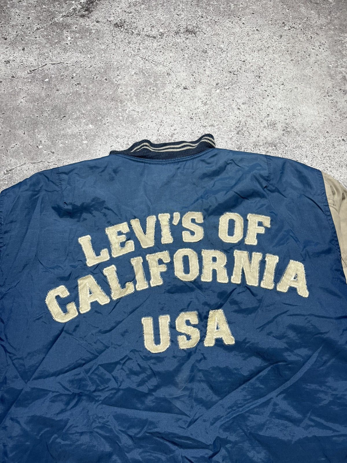 Levi's Vintage Clothing Vintage 80's LEVI'S Of California USA Varsity bomber jacket Size US L / EU 52-54 / 3 - 12 Thumbnail