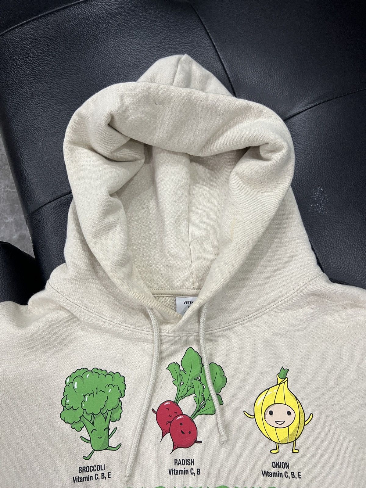 Vetements Vetements FW21 Vegan Vegetable Hoodie Size US S / EU 44-46 / 1 - 10 Thumbnail