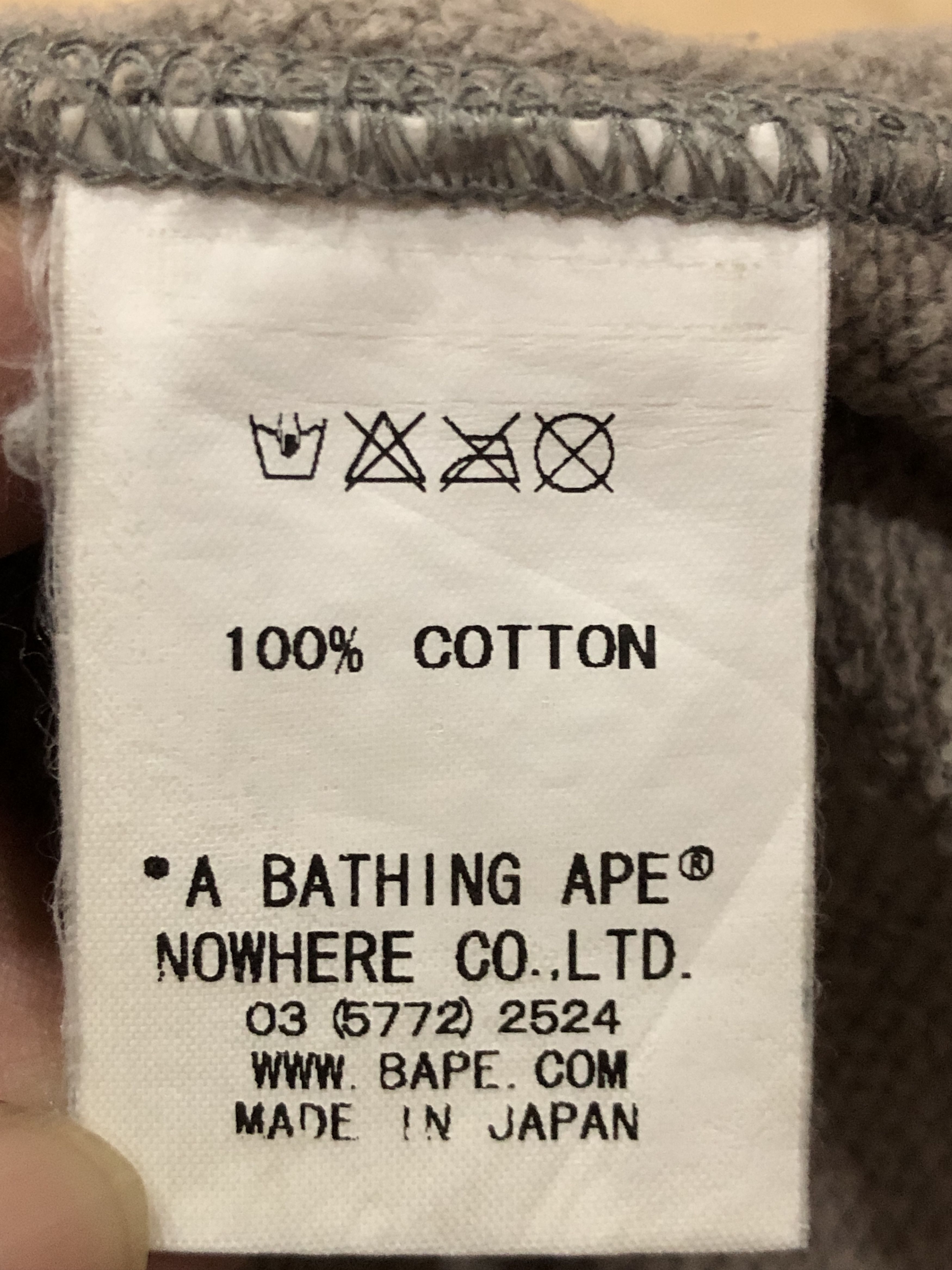 Bape RARE OG 2004 A Bathing Ape Harajuku Store Camo Crewneck Size US L / EU 52-54 / 3 - 5 Thumbnail