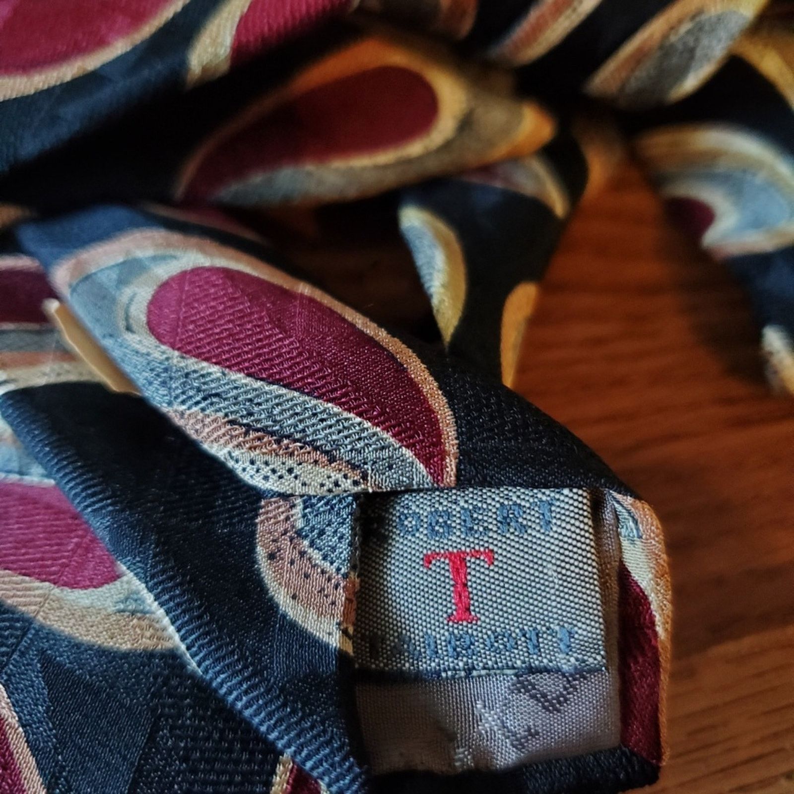 Robert Talbott TALBOTT STUDIOS * NORDSTROMS VINTAGE SILK MENS TIE Size ONE SIZE - 6 Thumbnail