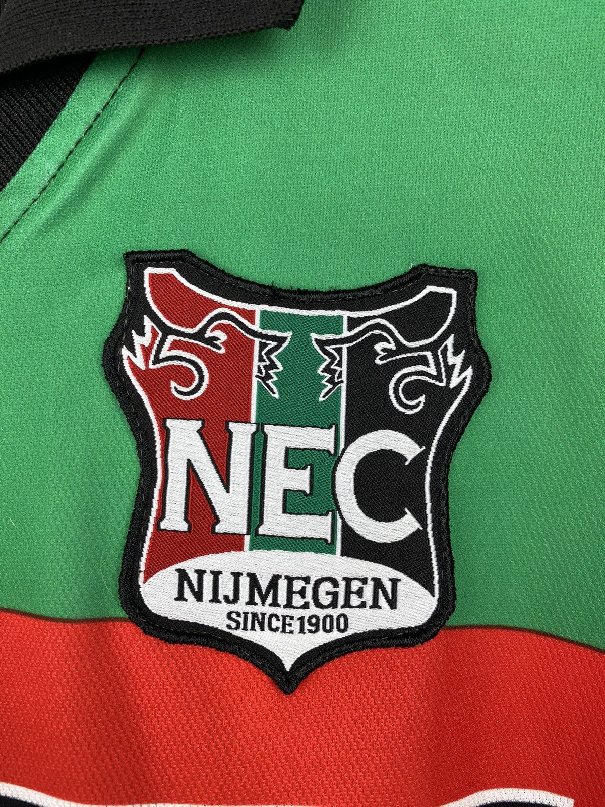 Lotto Sport NEC Nijmegen 2004 2005 Soccer Jersey Shirt PSG PSV Ajax Size US L / EU 52-54 / 3 - 4 Thumbnail