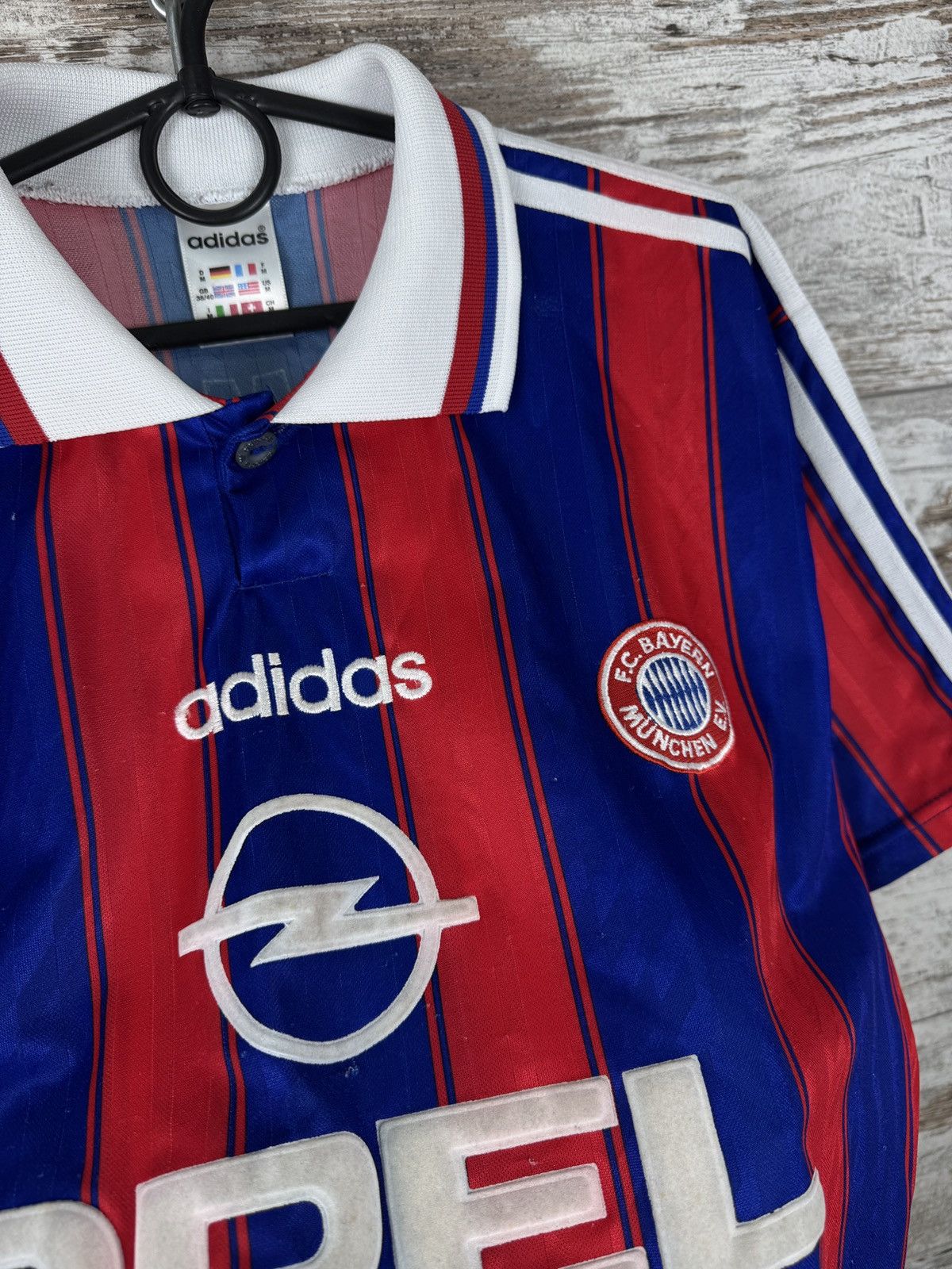 Adidas Mens Vintage Adidas Opel FC Bayern Munich Matthäus T-shirt Size US M / EU 48-50 / 2 - 8 Thumbnail