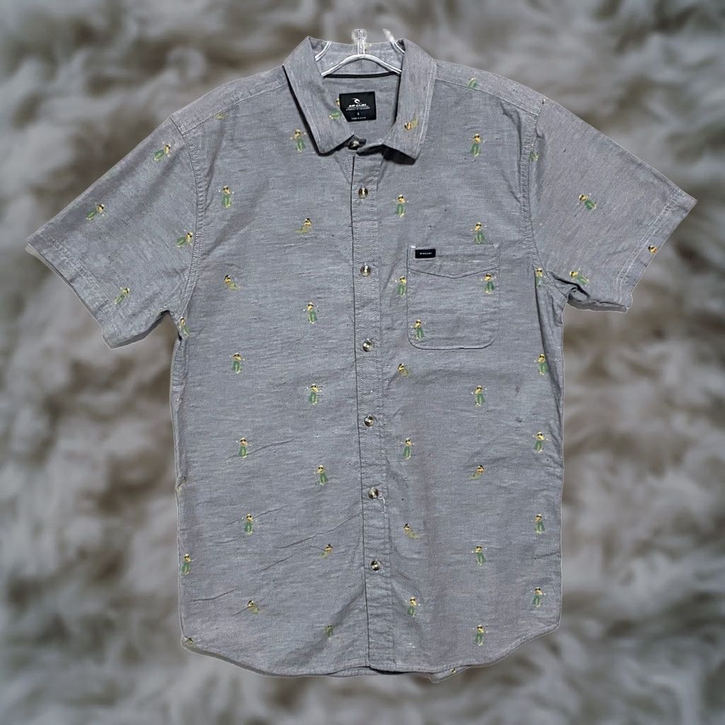 Rip Curl Rip Curl Button-Up Shirt Men S Hula Girls Chambray Hawaiian Graphic Print Short Sleeve Casual Travel Aloha Pacific Beach Summer 1905 Mens Size US S / EU 44-46 / 1 - 1 Thumbnail