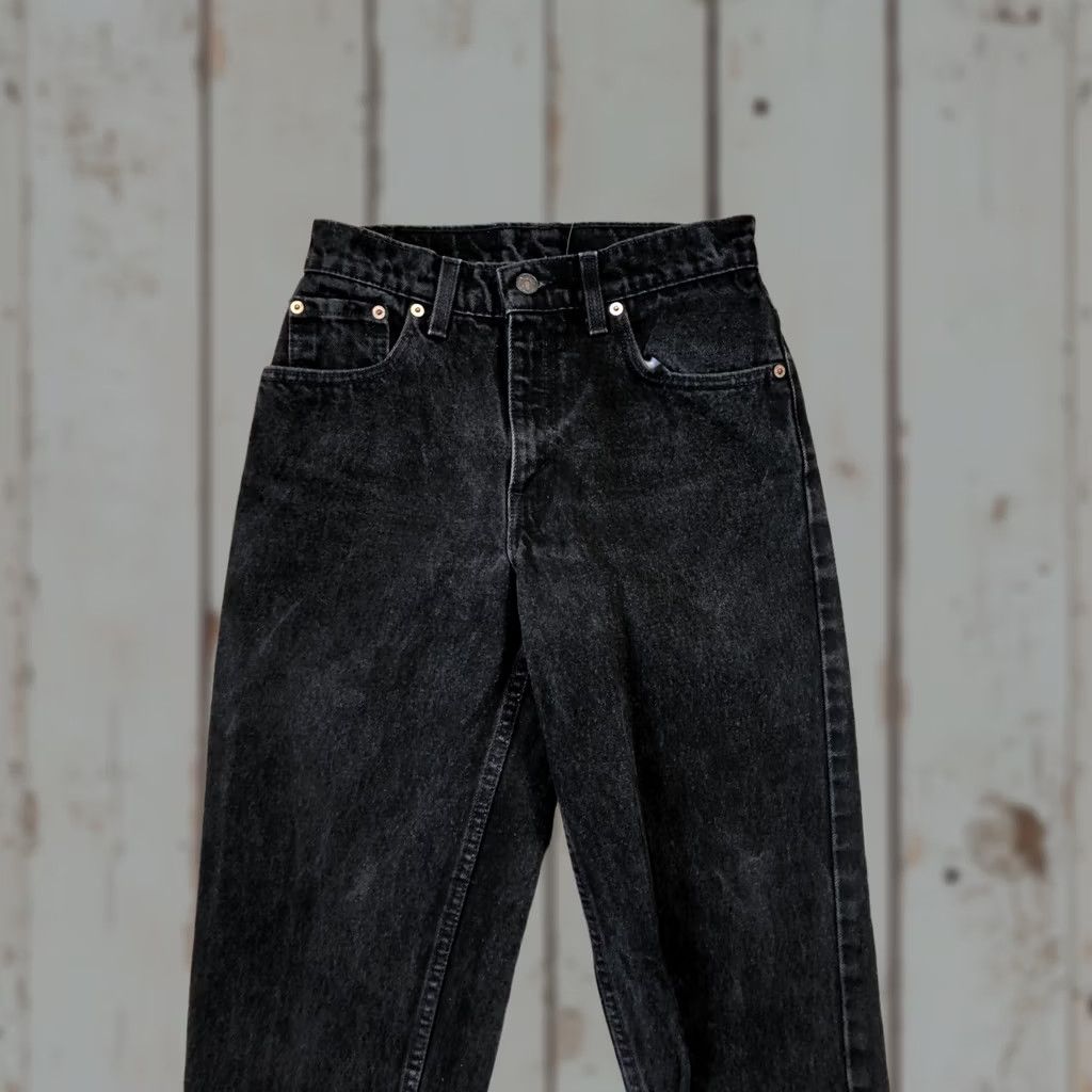 Levi's VINTAGE Levis 550 Jeans Womens 5 Medium Black Relaxed Fit Tapered Made USA 90s Size 27" / US 4 / IT 40 - 1 Thumbnail