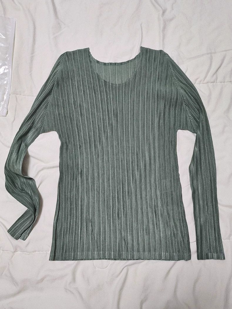 Issey Miyake Issey Miyake size:3 Green pleated long-sleeved shirt Size S / US 4 / IT 40 - 1 Thumbnail