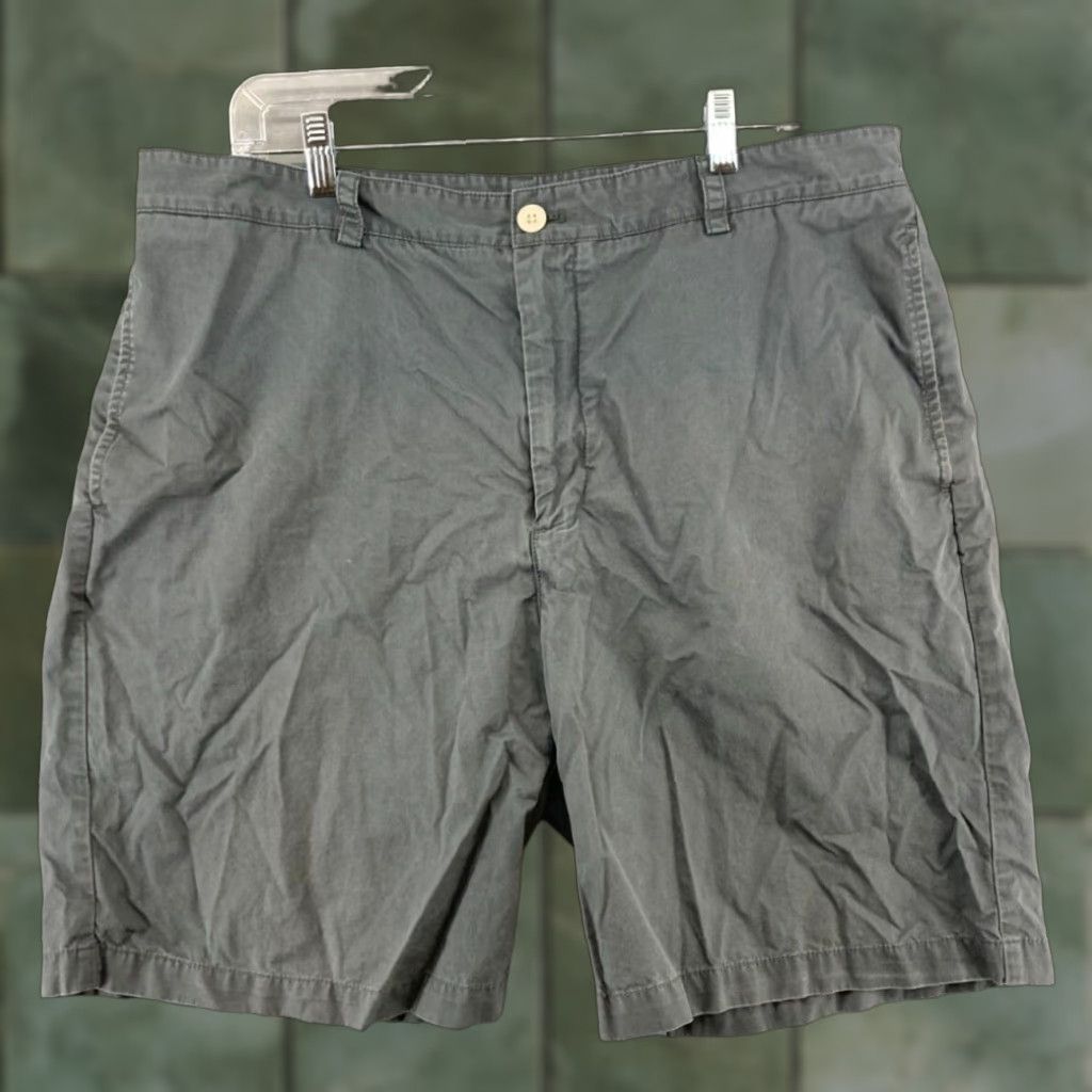 Vineyard Vines Vinyard Vines Mens Shorts 38 Gray Chino Size US 38 / EU 54 - 1 Thumbnail