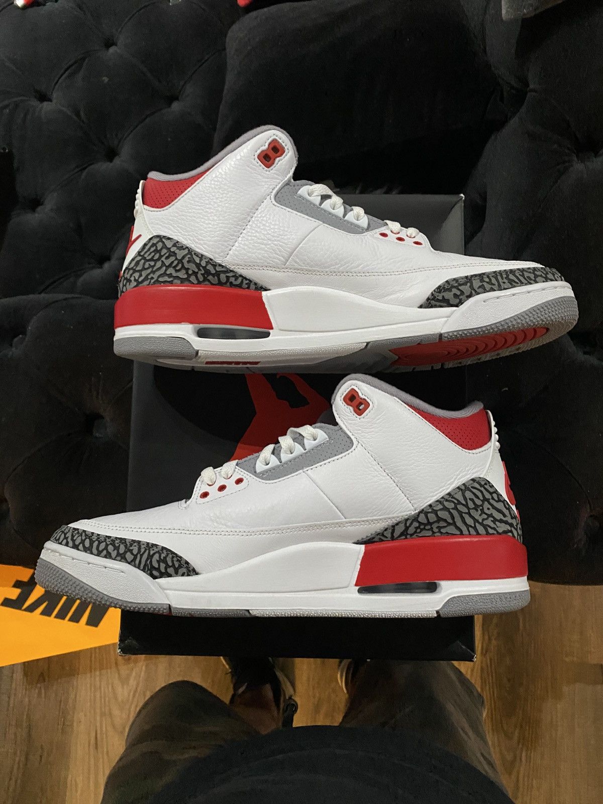 Nike Air Jordan Retro Fire Red Men size 12 DN3707-160 Used