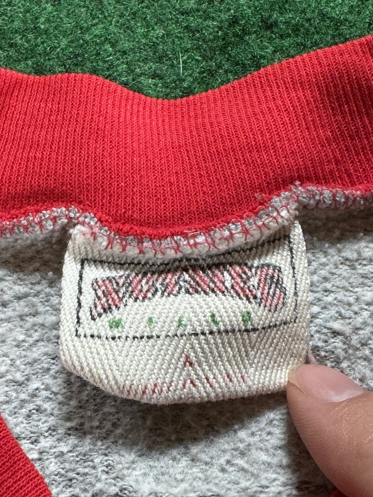 Nutmeg × Vintage Vintage 90s Nutmeg Mills San Fransisco 49ers Med Sweatshirt Size US M / EU 48-50 / 2 - 3 Thumbnail